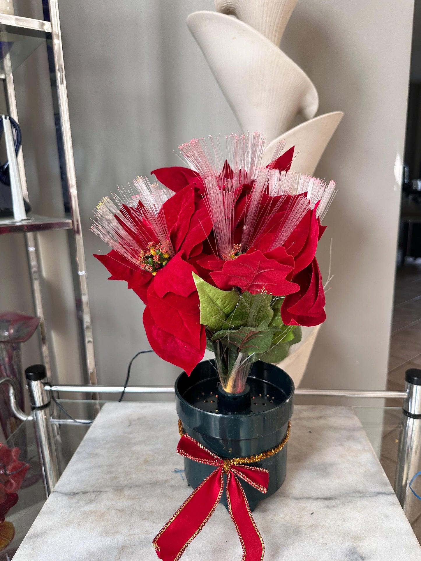 Vintage NOS Puleo Fiber Optic Poinsettia – 15" Lighted Christmas Floral Display (Original Box)