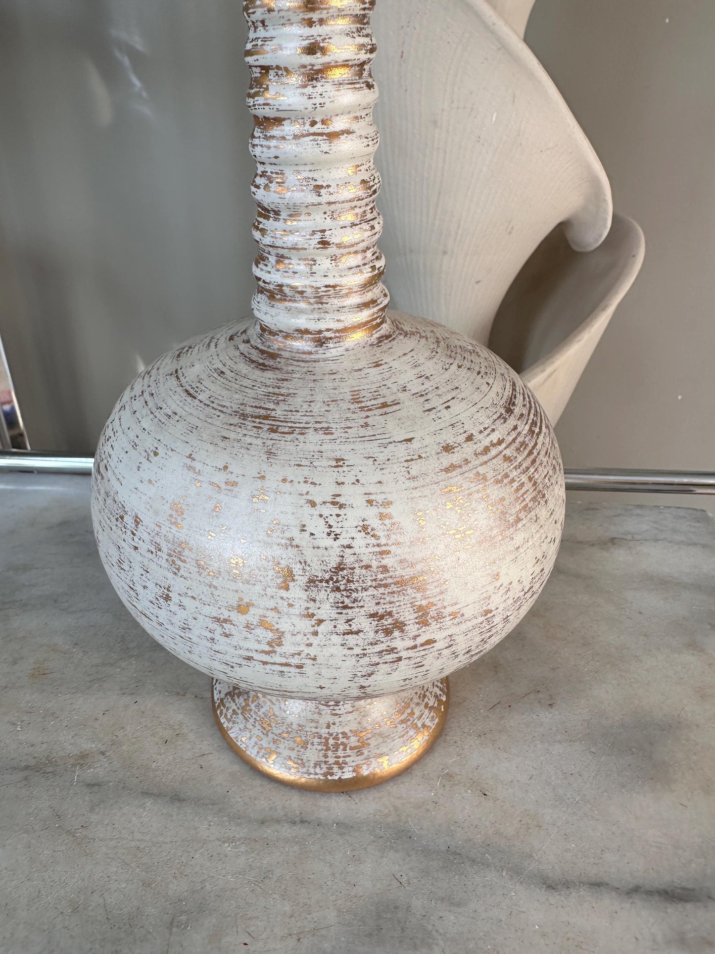 Vintage Haeger–Stangl Collaboration Vase #4043 | Ribbed Neck, Scalloped Rim | Mid-Century Pottery