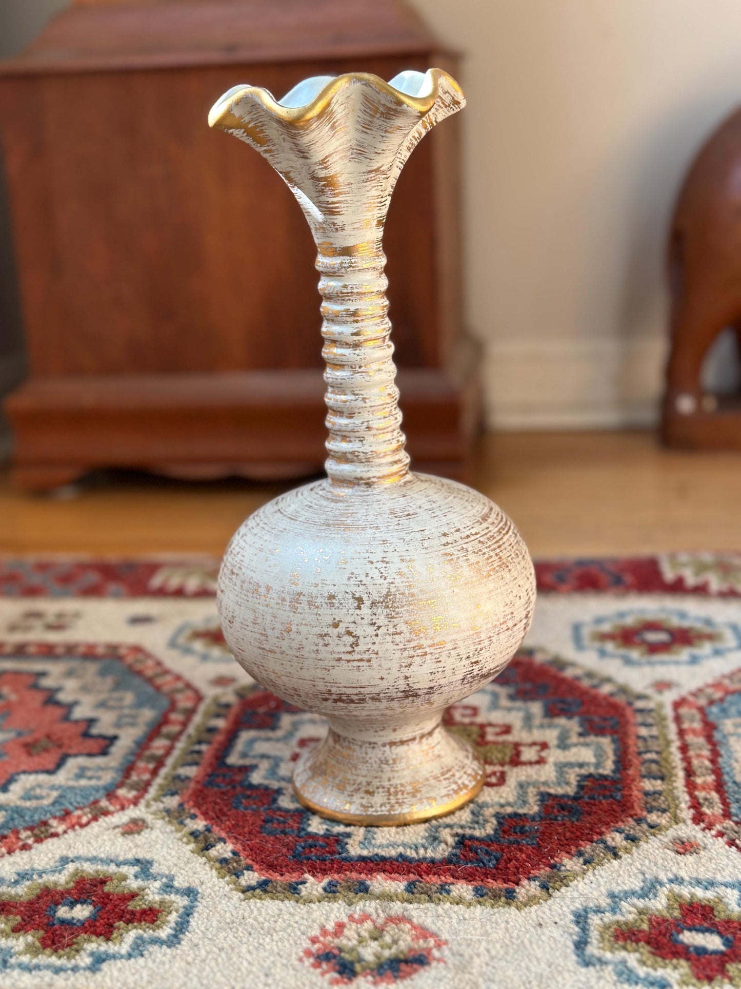 Vintage Haeger–Stangl Collaboration Vase #4043 | Ribbed Neck, Scalloped Rim | Mid-Century Pottery