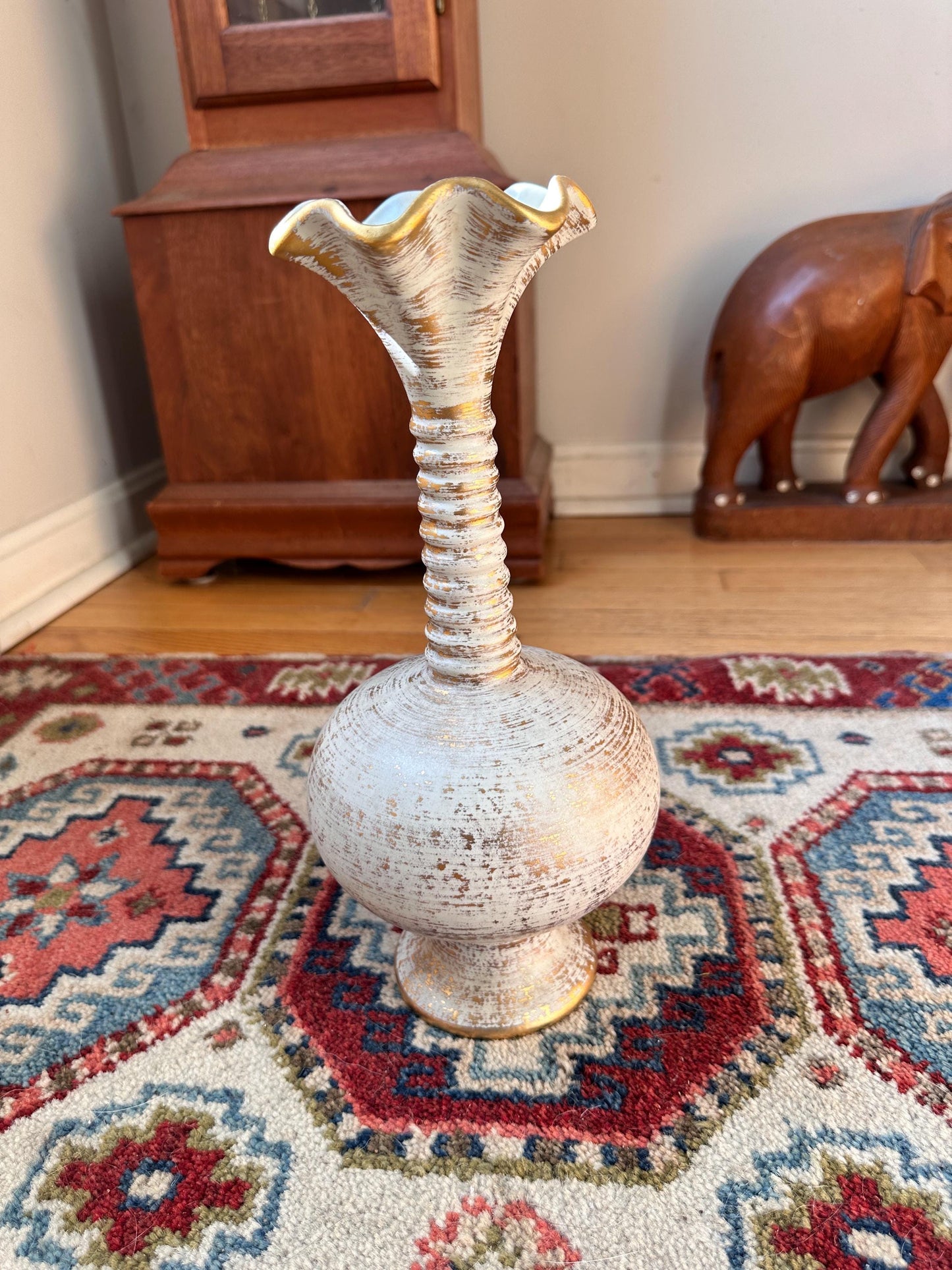 Vintage Haeger–Stangl Collaboration Vase #4043 | Ribbed Neck, Scalloped Rim | Mid-Century Pottery