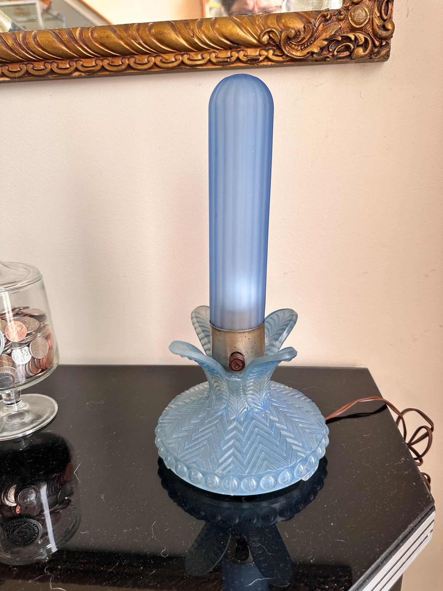 Vintage 1940s Skyscraper Bullet Boudoir Lamp – Blue Frosted Glass Art Deco Accent Light