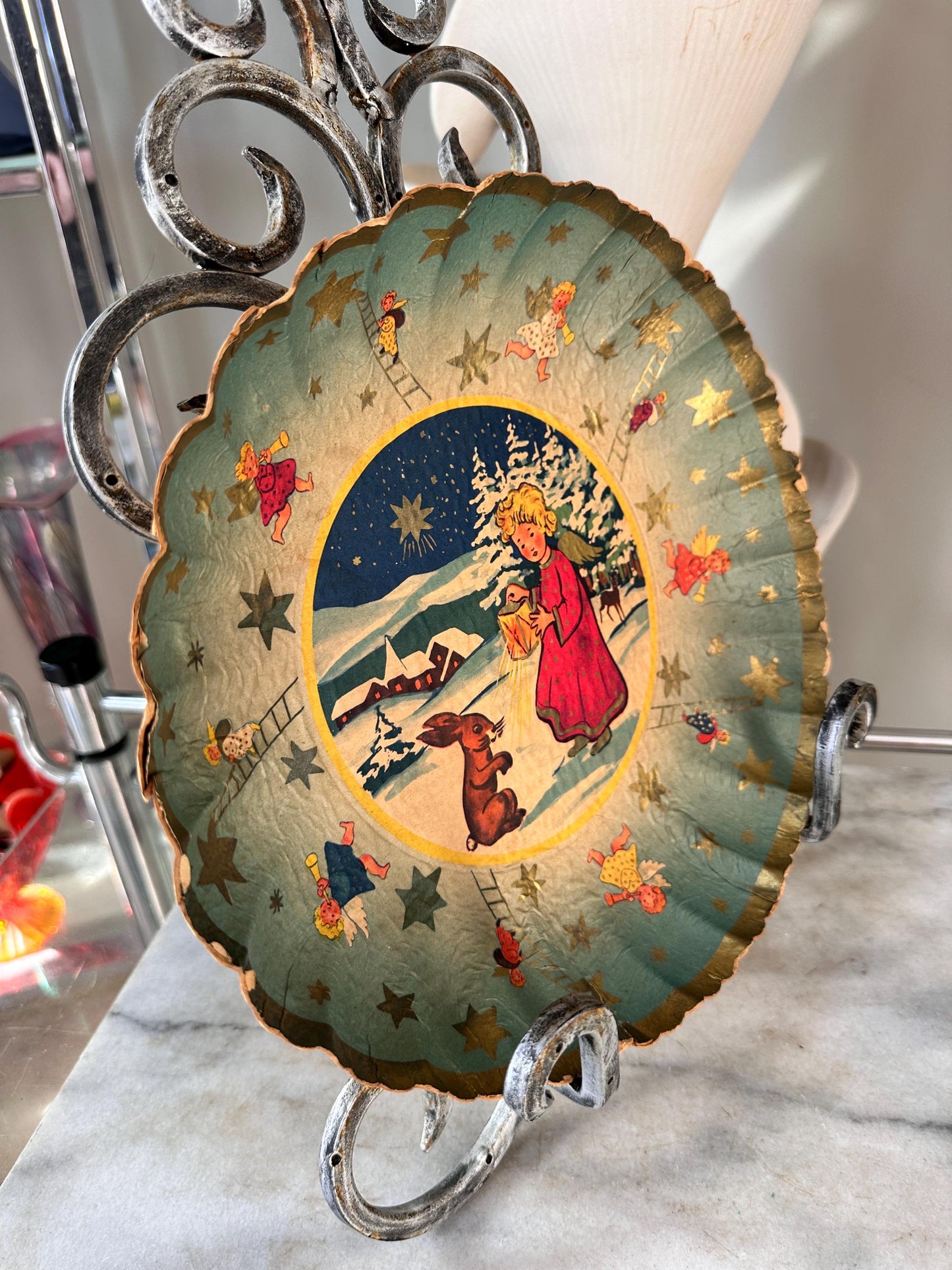 Mid-Century German Pressed Paper Bowl, Bunter Teller Christmas Decor