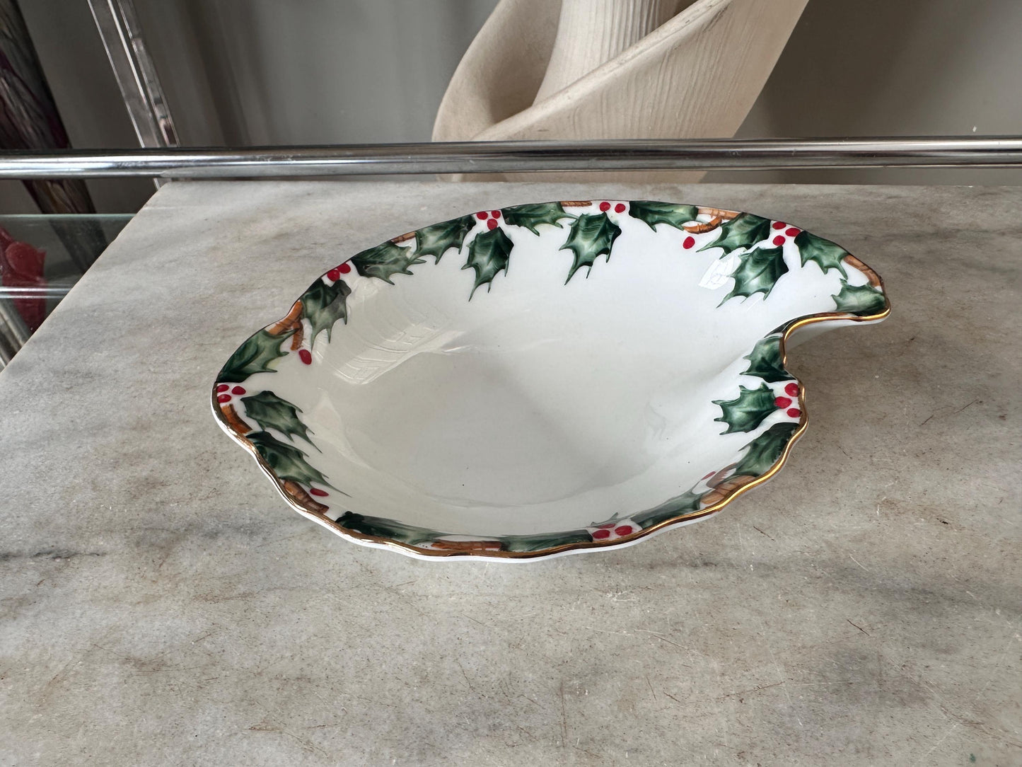 Vintage Lefton China Christmas Candy / Nut Dish – No. NE 2095 – Hand-Painted Holiday Serveware