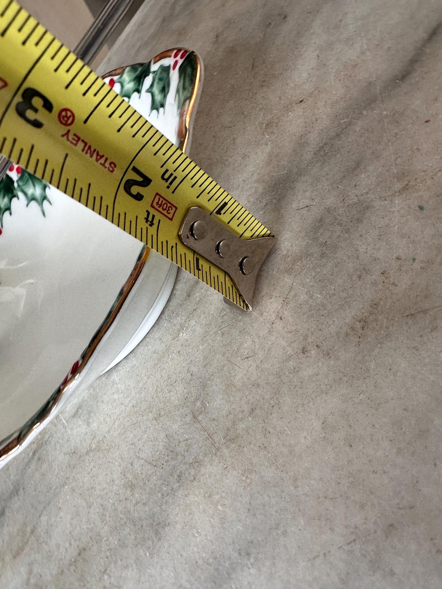 Vintage Lefton China Christmas Candy / Nut Dish – No. NE 2095 – Hand-Painted Holiday Serveware