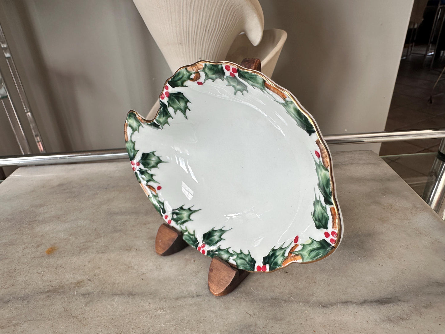 Vintage Lefton China Christmas Candy / Nut Dish – No. NE 2095 – Hand-Painted Holiday Serveware