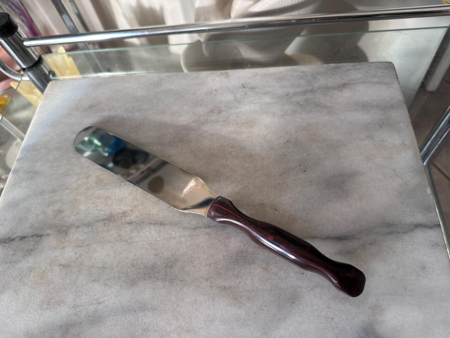 Vintage CUTCO 1028 Cake Knife | Made in USA | Classic Brown Woodgrain Handle | Stainless Steel Dessert & Serving Knife | Mid-Century Kitchen