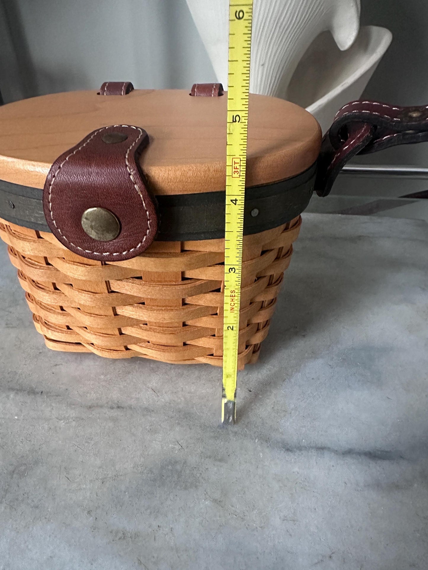 Longaberger 2000 Collectors Club Small Saddlebrook Basket Purse | Signed + Dated | Like New with Insert & Pamphlet | Long Strap Basket Purse