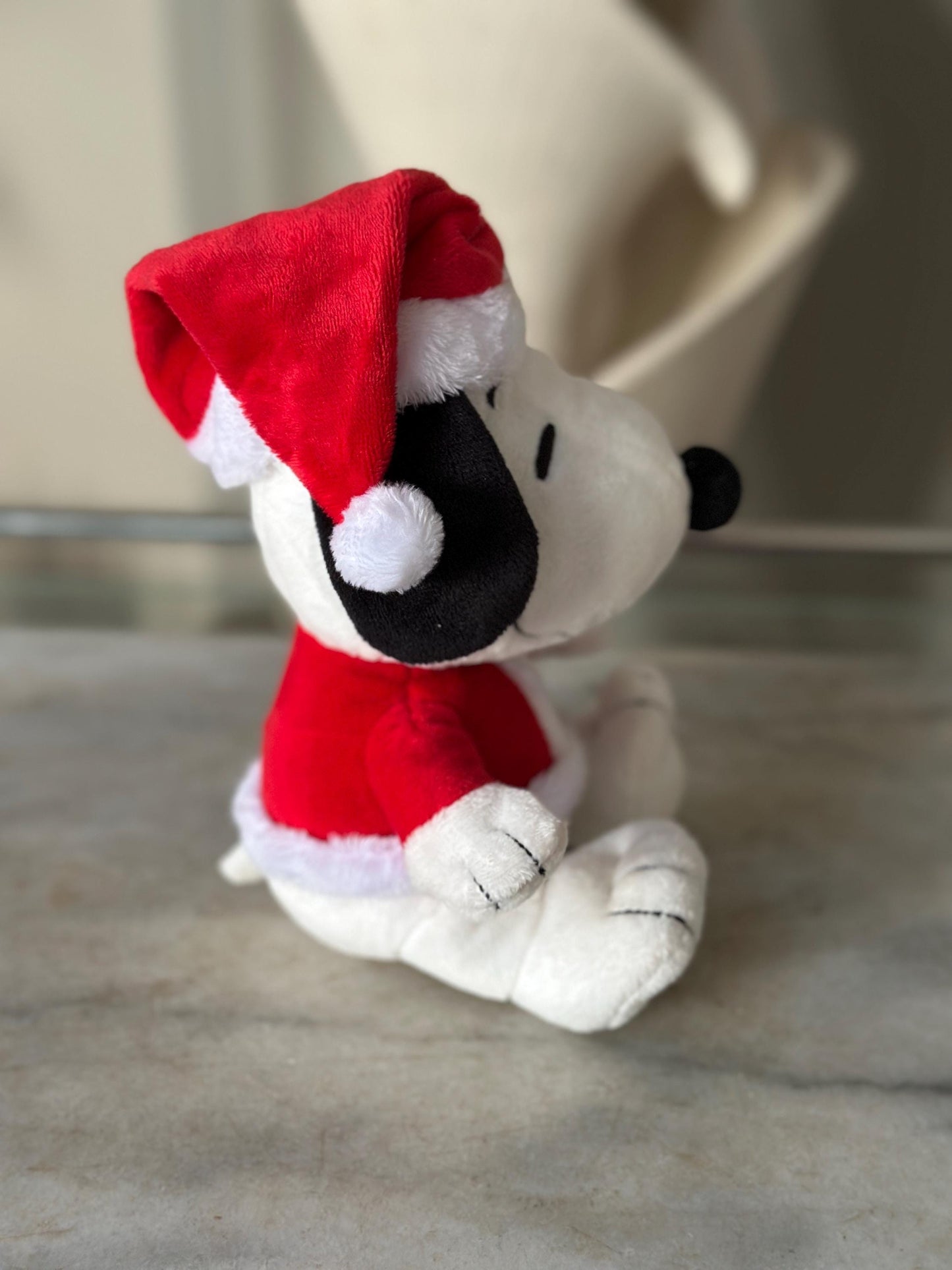 Vintage Hallmark Peanuts Christmas Gift Set – The Joy of a Peanuts Christmas Book & Snoopy Santa Plush