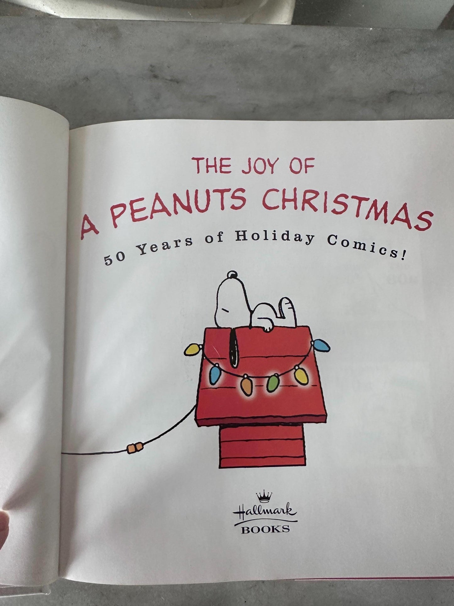 Vintage Hallmark Peanuts Christmas Gift Set – The Joy of a Peanuts Christmas Book & Snoopy Santa Plush