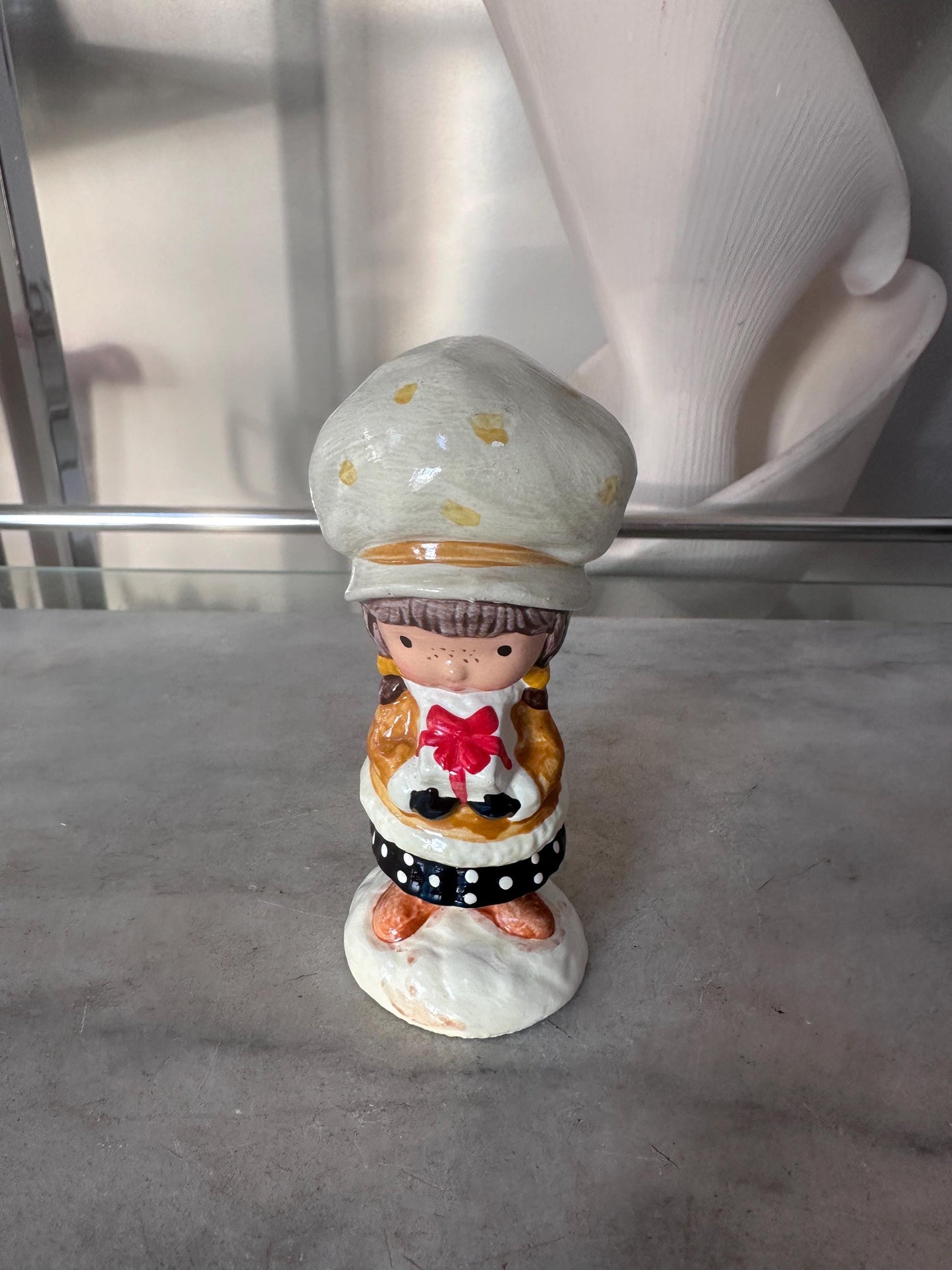 Vintage 1971 Holly Hobbie Winter Figurine – American Greetings Ceramic Collectible