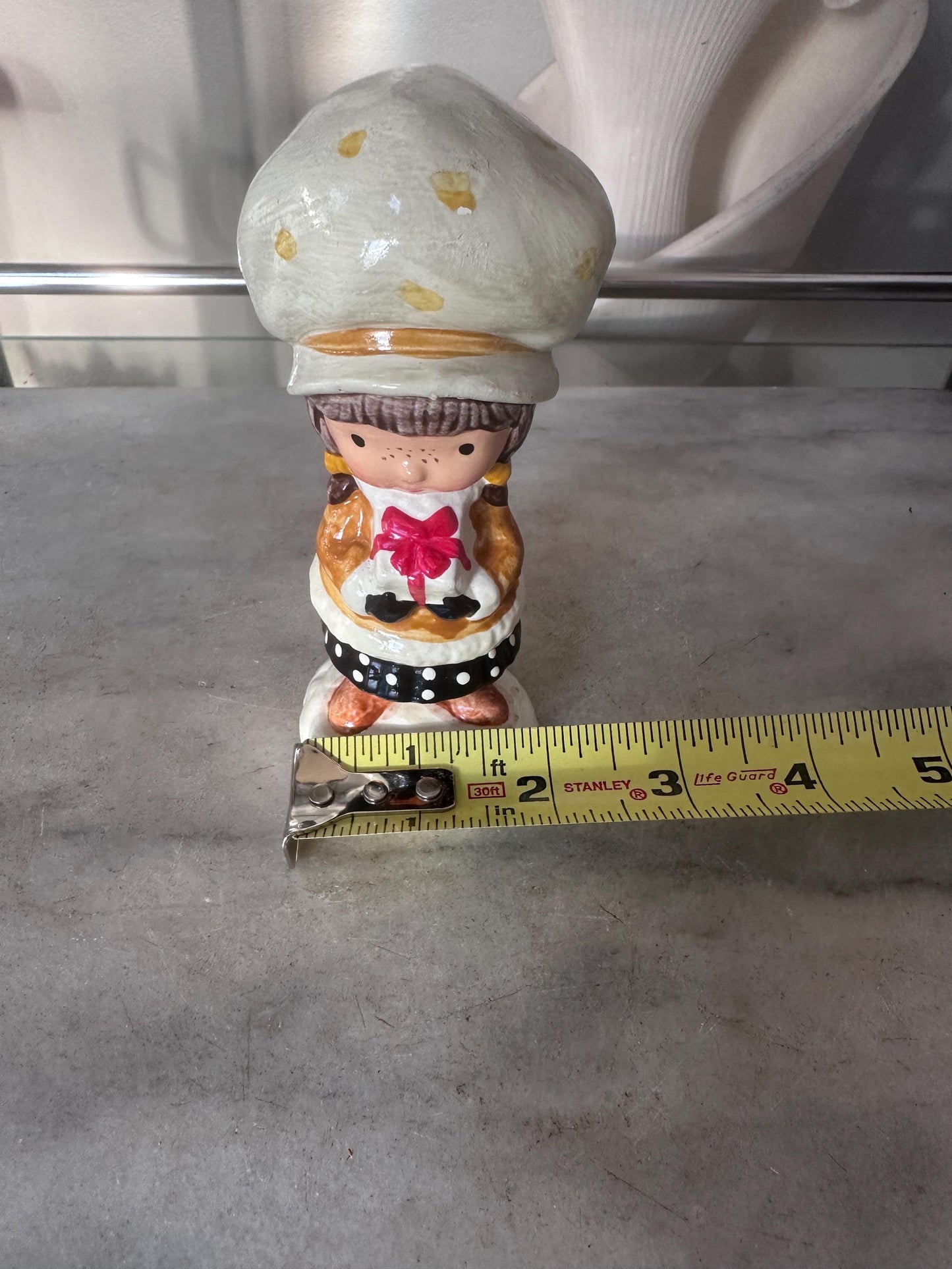 Vintage 1971 Holly Hobbie Winter Figurine – American Greetings Ceramic Collectible