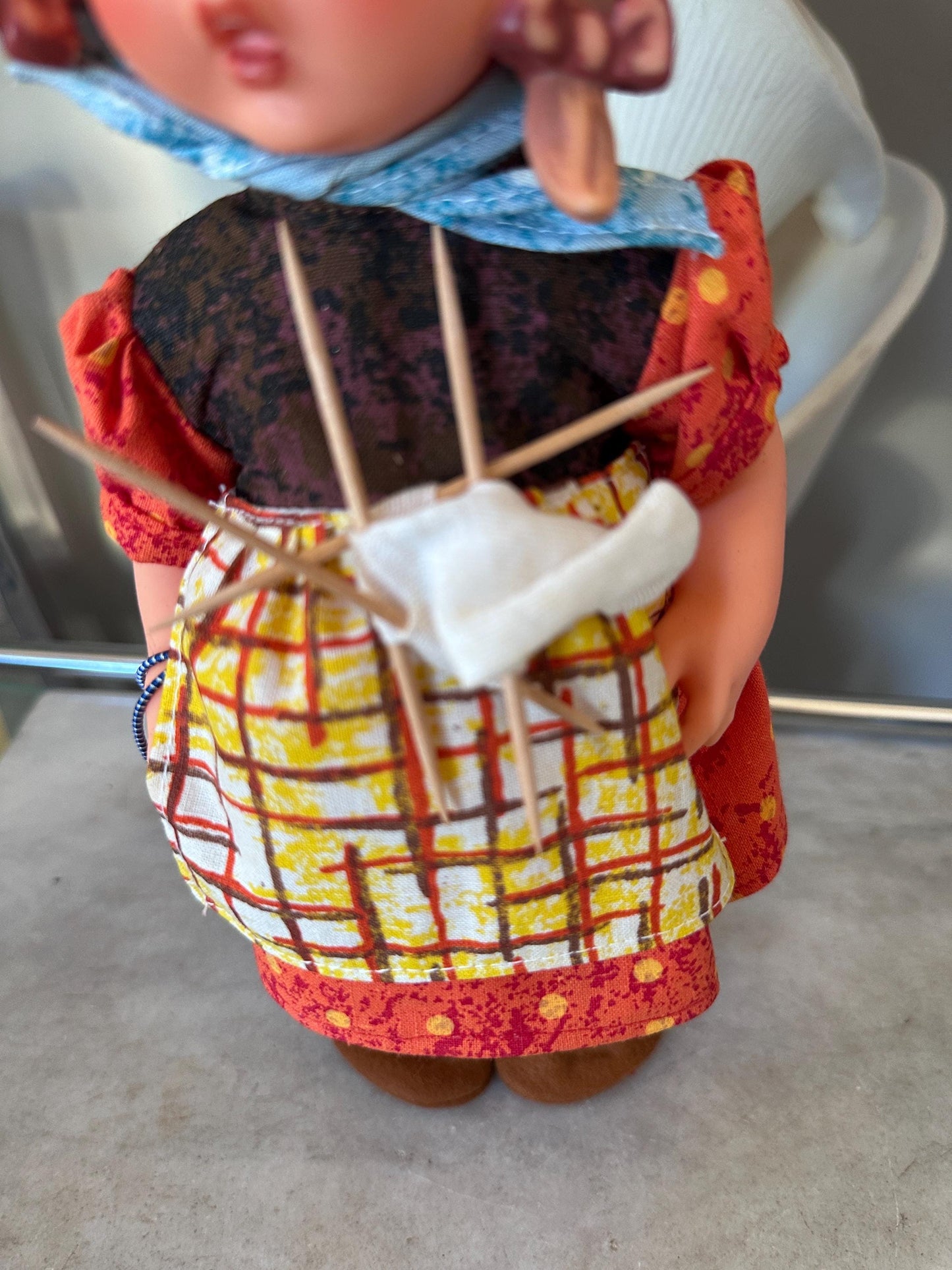Vintage Goebel Hummel Doll Set – Liesl “Happy Pastime” & Felix the Chimney Sweep – 11” Vinyl Dolls – Germany – Original Packaging Included