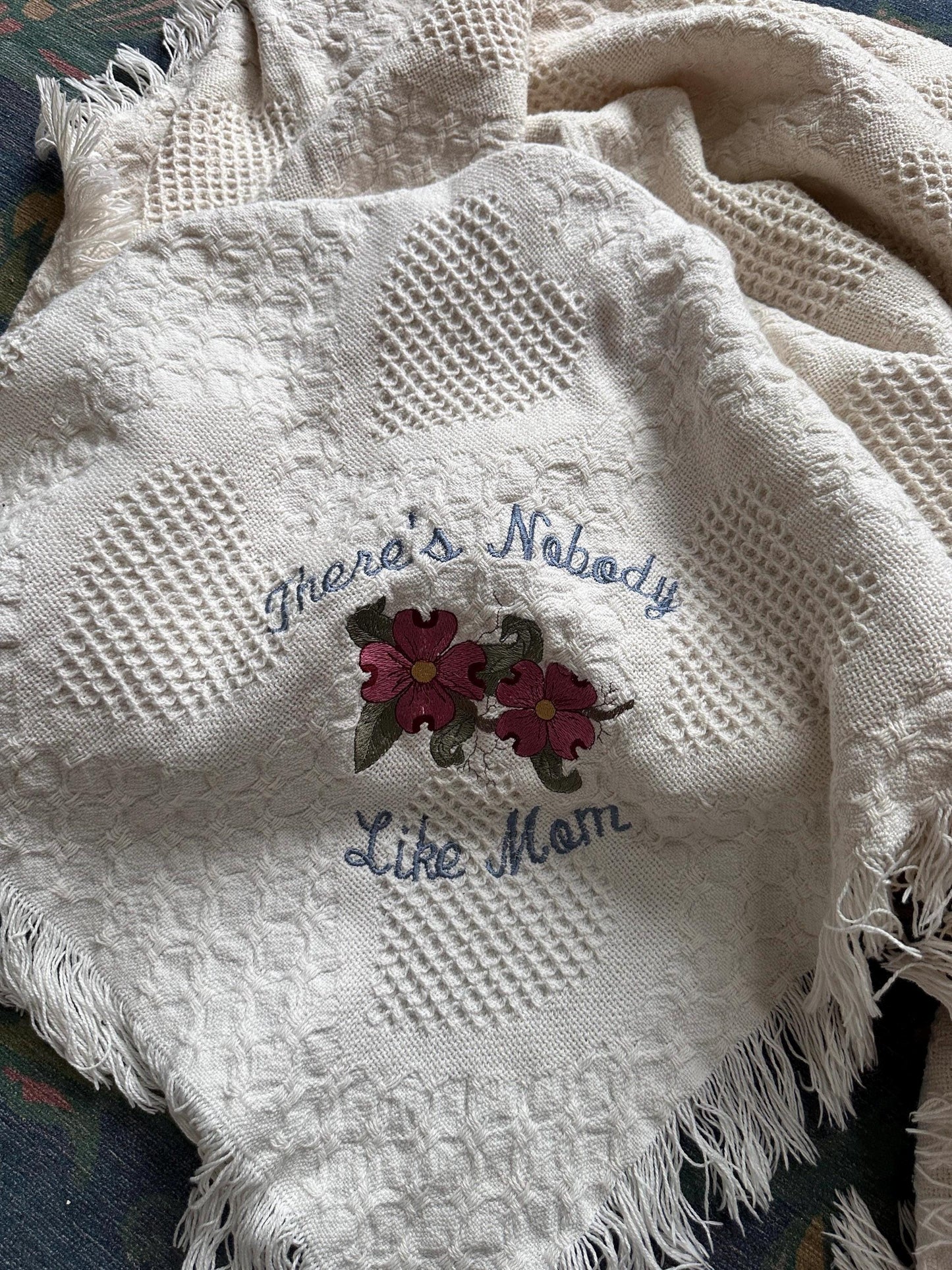 Embroidered Cotton Throw Blanket – “There’s Nobody Like Mom” Heart Design, Fringe Edges, 64” x 32”