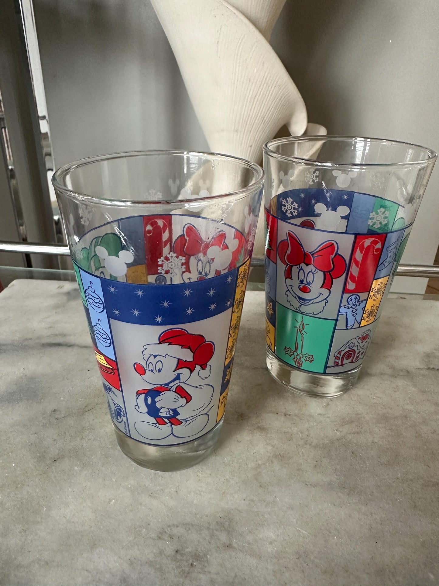 Vintage Disney Anchor Hocking Set of 2 Mickey & Minnie Mouse Christmas Pint Glasses - 1980s