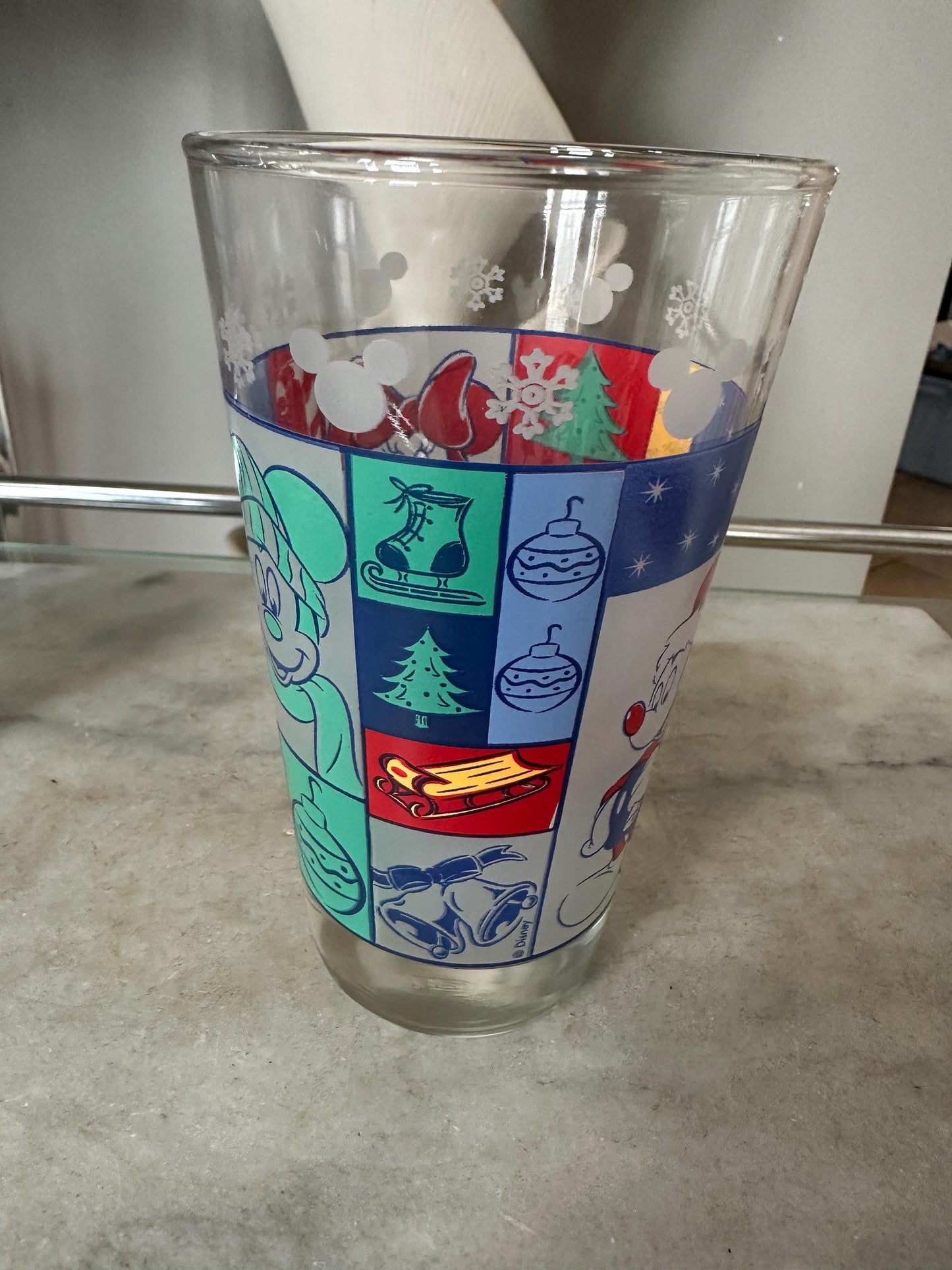 Vintage Disney Anchor Hocking Set of 2 Mickey & Minnie Mouse Christmas Pint Glasses - 1980s