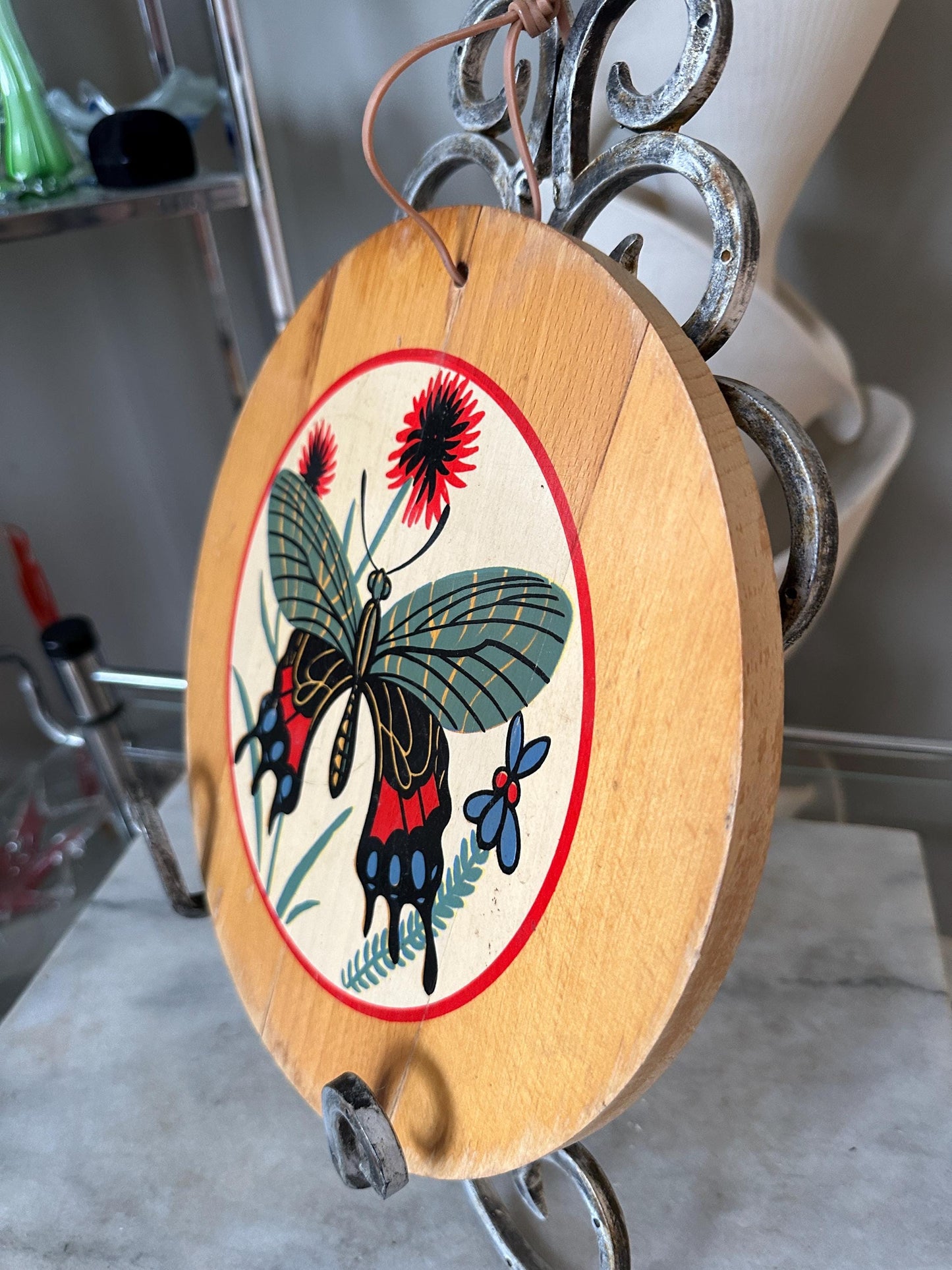Hand-Painted Butterfly Wood Wall Art: Rustic Floral Decor