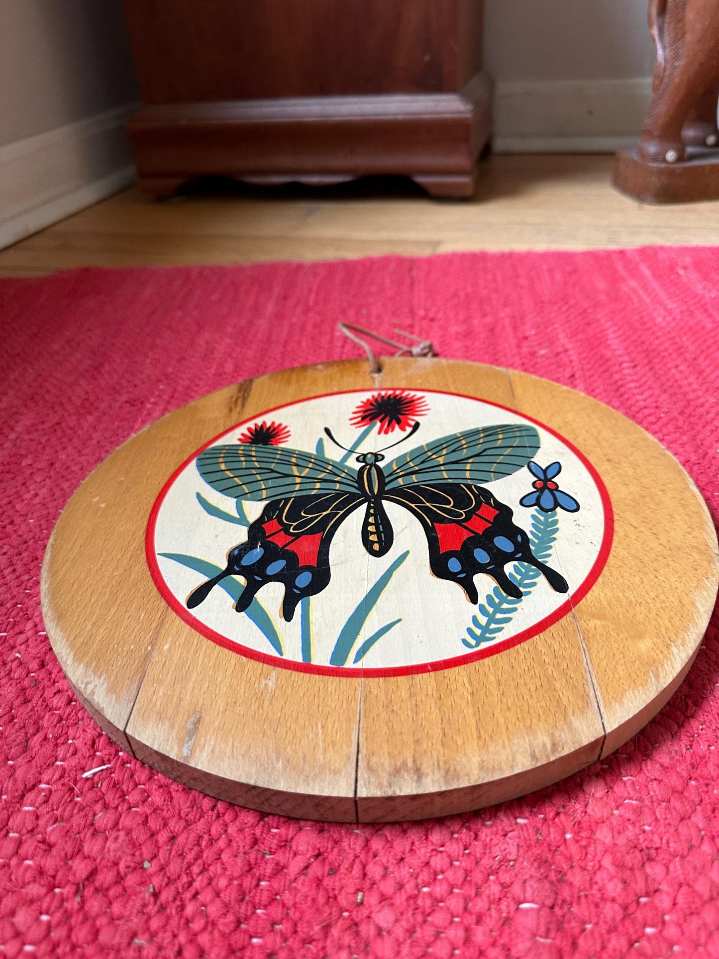 Hand-Painted Butterfly Wood Wall Art: Rustic Floral Decor