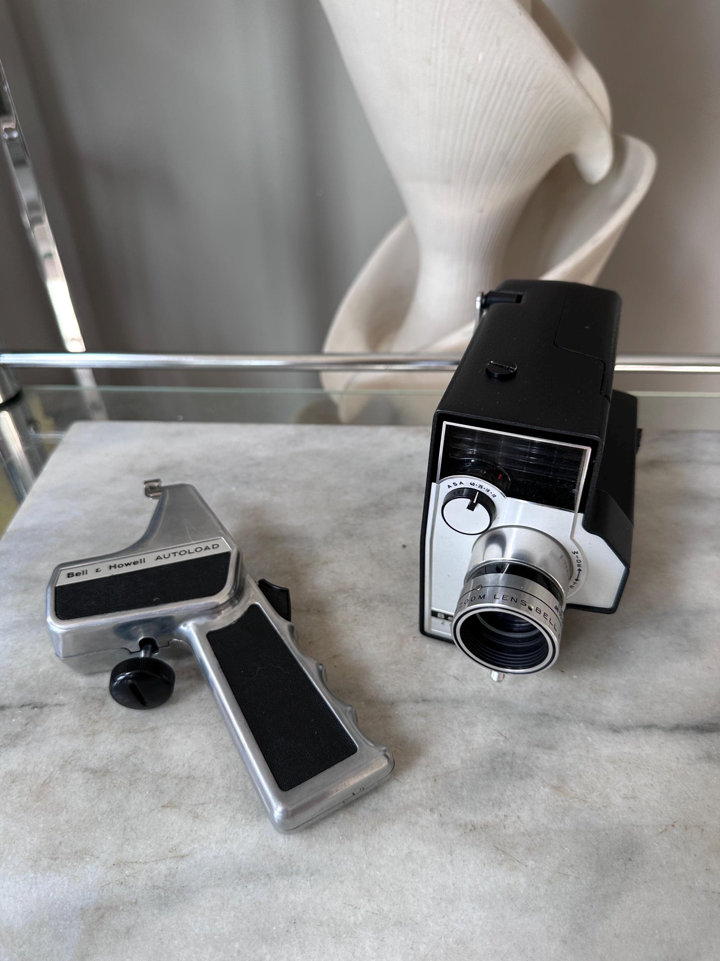 Vintage Bell & Howell Movie Outfit – Model 256 8mm Projector + Zoom Reflex Auto Load Movie Camera – Lighting Kit Included