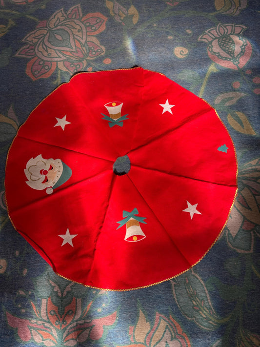 Vintage MCM Red Christmas Tree Skirt | Mid-Century Holiday Decor | Santa, Bell & Christmas Tree Appliqués | Retro Christmas Tree Skirt | Vin