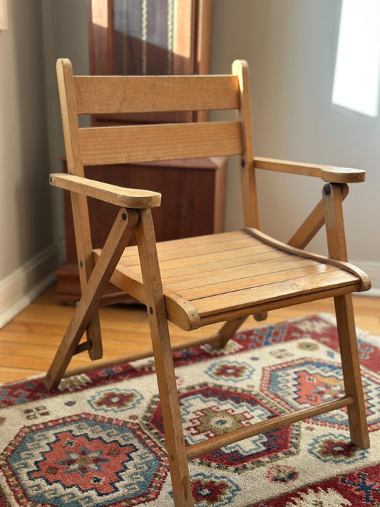 Vintage Mid-Century Modern Child’s Folding Chair | Wood Lawn Chair | Beach & Deck Chair | 1950s–1960s Kids Furniture | Retro Outdoor Decor