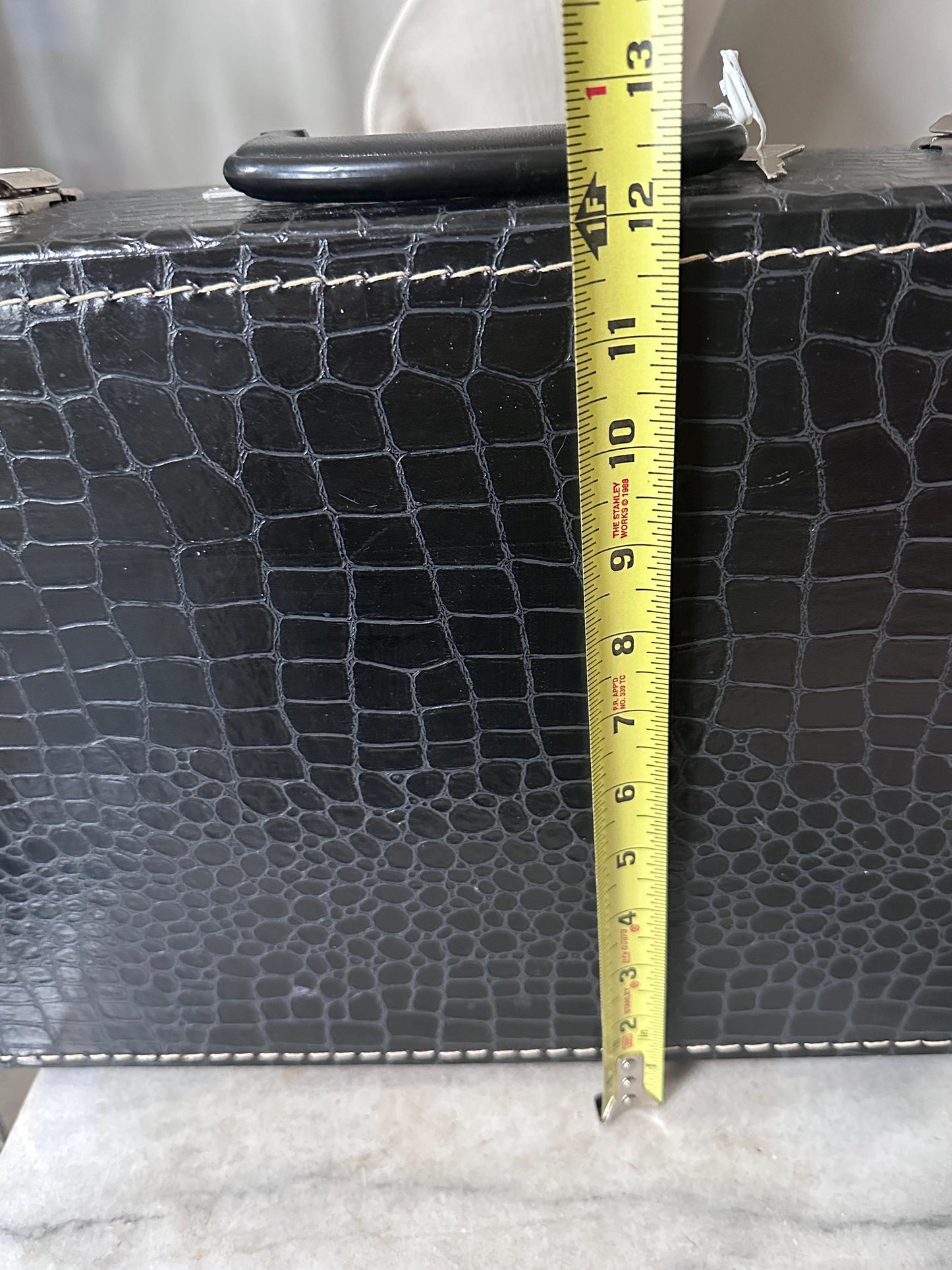 Vintage Mock Croc  8 Track Case | Faux Leather 30  8 Track Tape Carrying Case with 30 Tapes – 70s-80s, Cars, Blondie, Led Zeppelin and More
