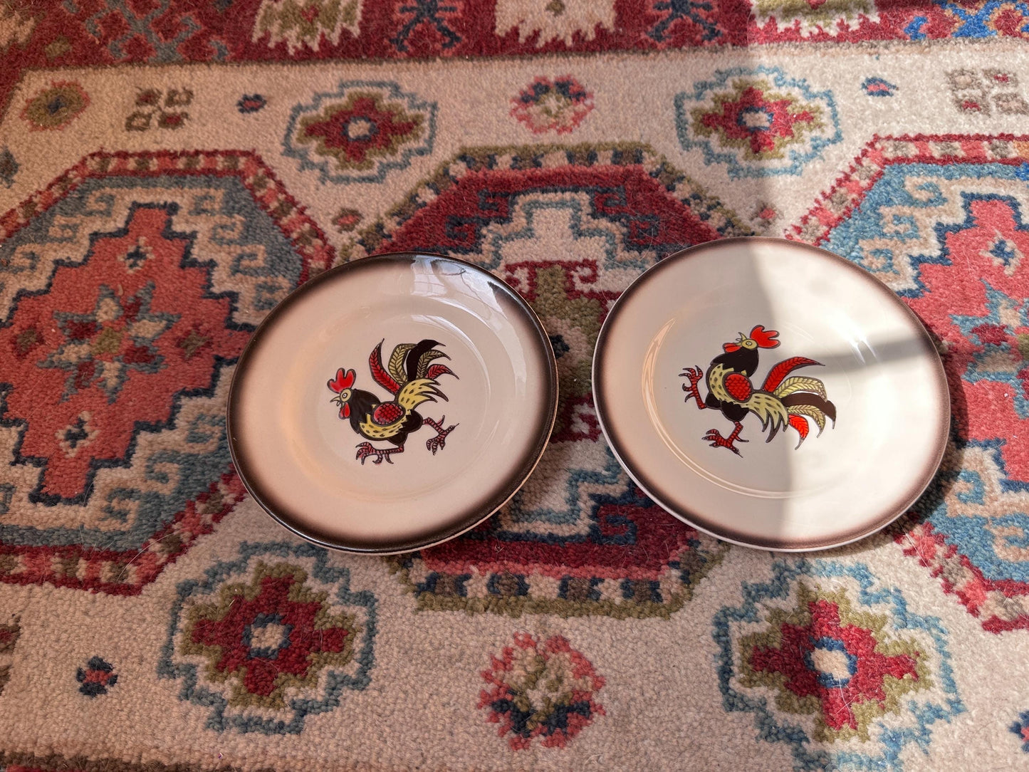 Set of 2 Vintage Metlox Red Rooster Dessert Plates – Farmhouse Kitchen MCM USA, 6.25”