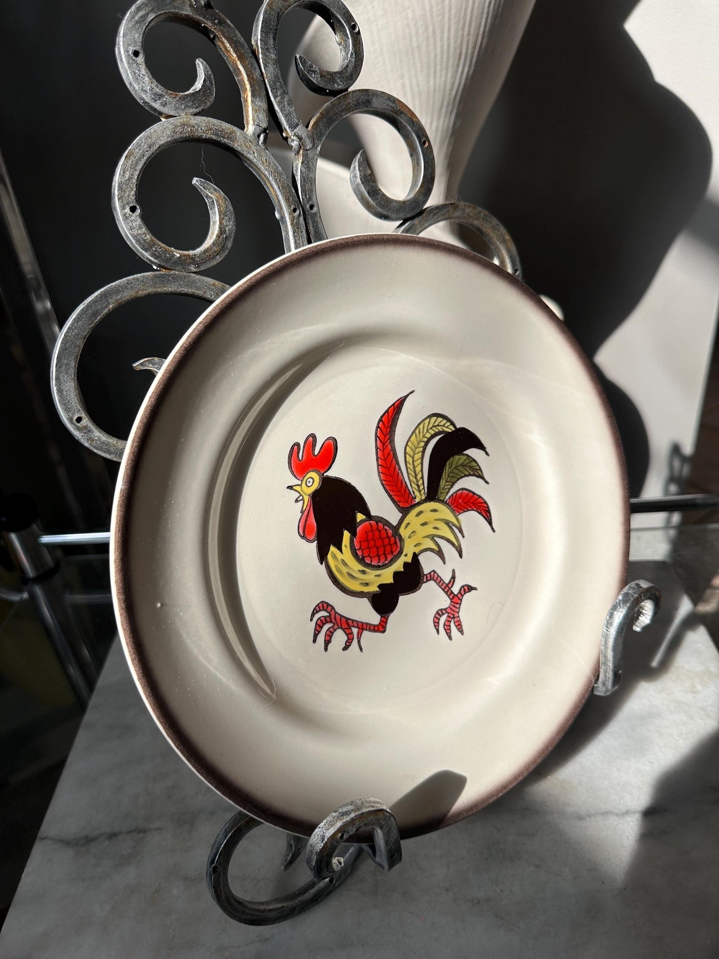 Set of 2 Vintage Metlox Red Rooster Dinner Plates – Farmhouse Kitchen MCM USA, 10”