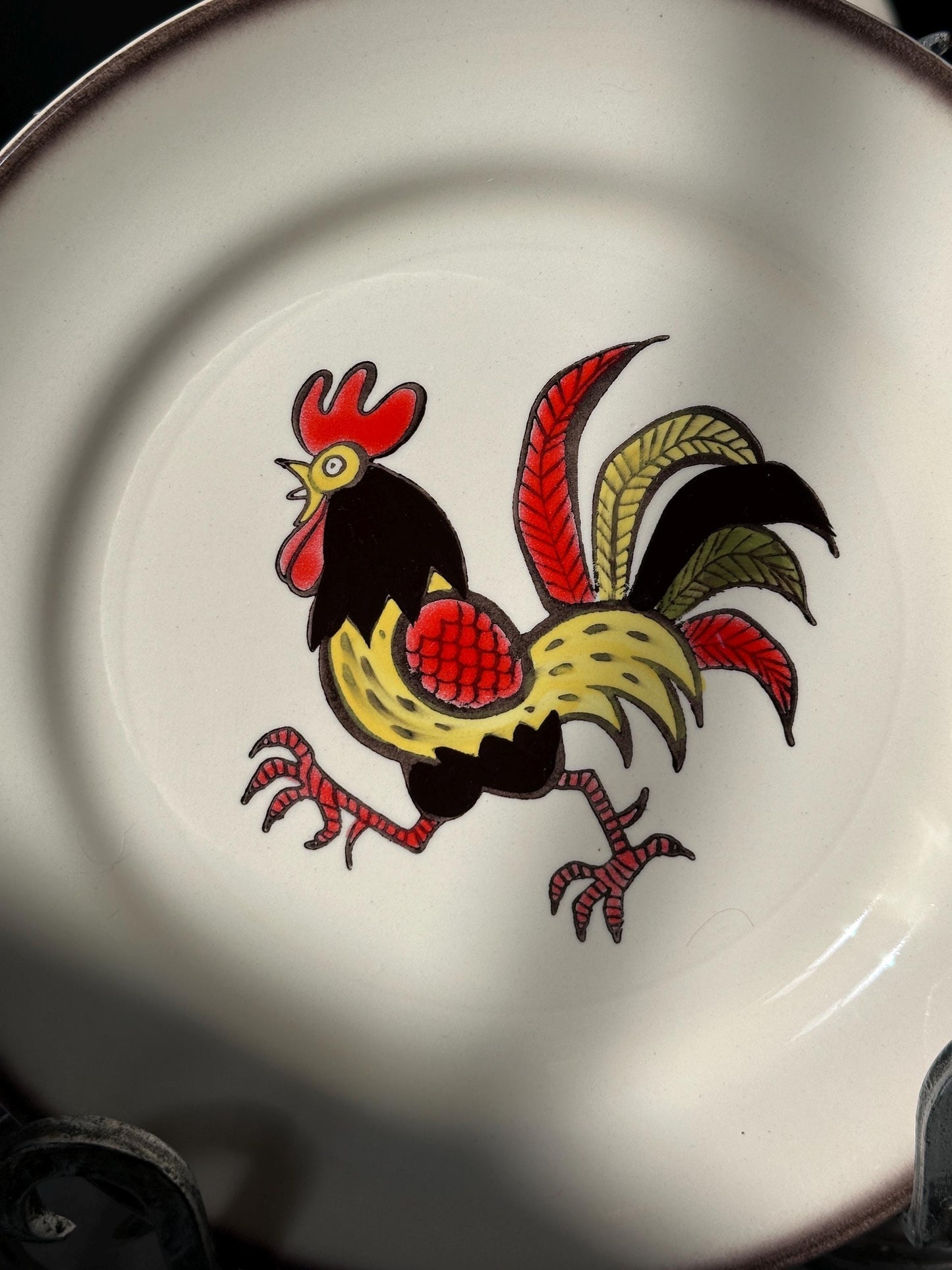 Set of 2 Vintage Metlox Red Rooster Dinner Plates – Farmhouse Kitchen MCM USA, 10”