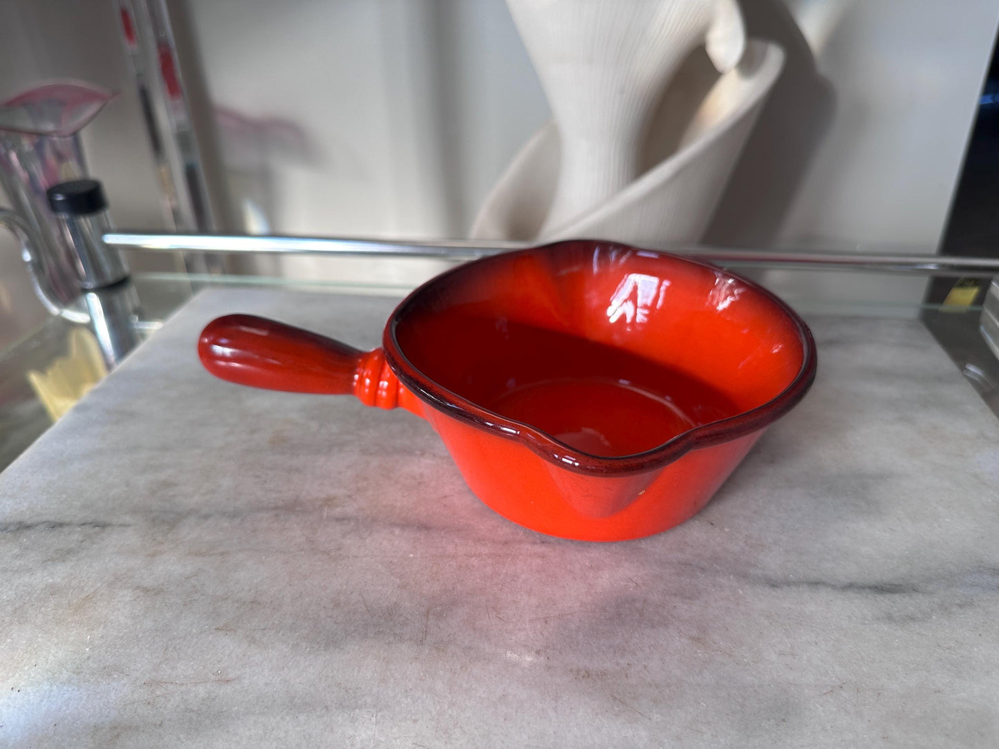 Vintage Metlox Poppytrail Vernon Ware Red Rooster Gravy Boat | California Pottery Sauce Server | Mid Century Modern Farmhouse 1960s
