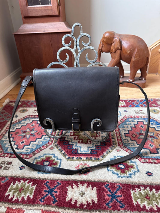 Vintage Coach Black Leather Saddle Pouch Bag #9590 | Made in NYC | Classic Crossbody | Style 9590 | Pre-1994