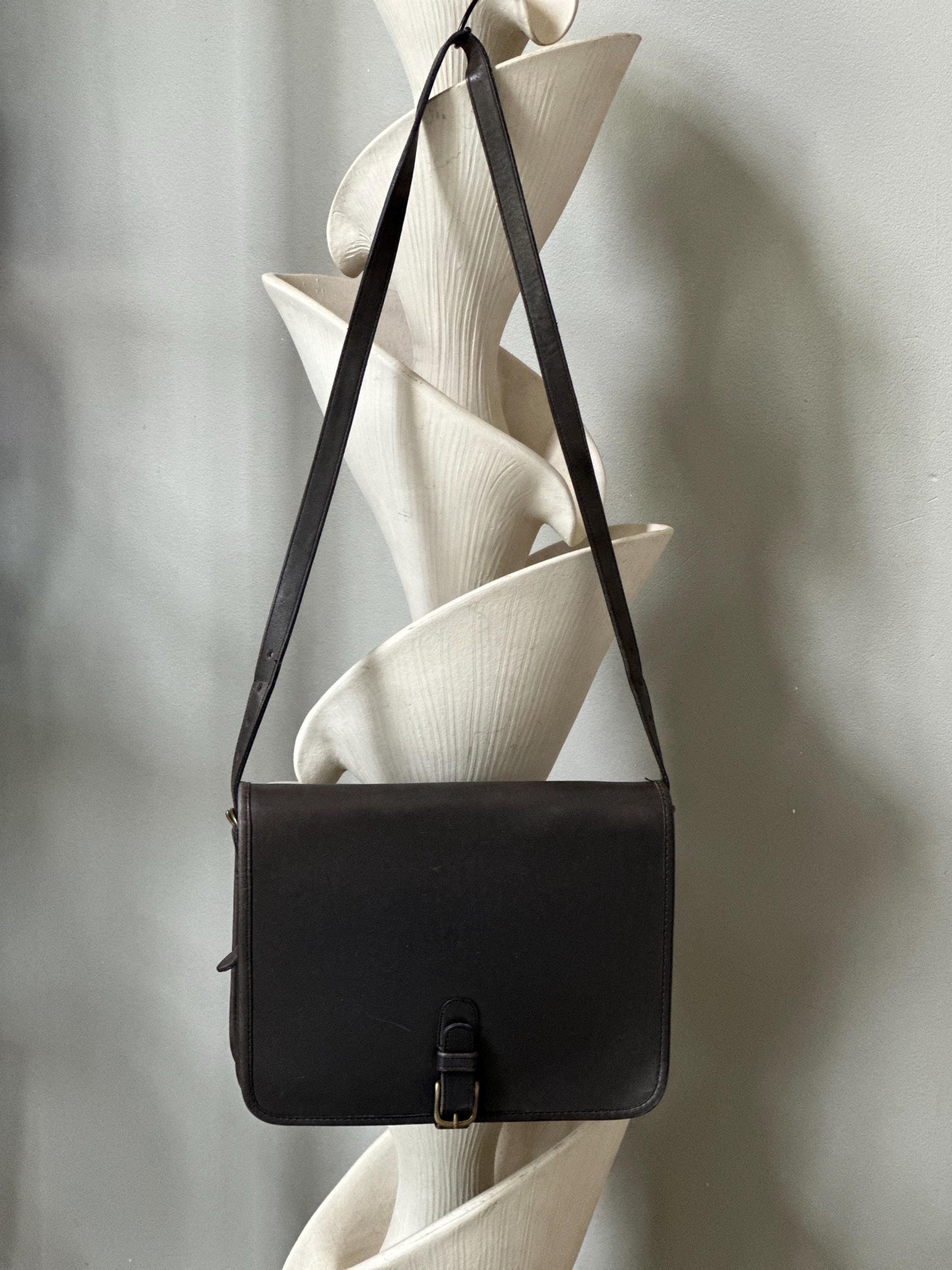 Vintage Coach Black Leather Saddle Pouch Bag #9590 | Made in NYC | Classic Crossbody | Style 9590 | Pre-1994