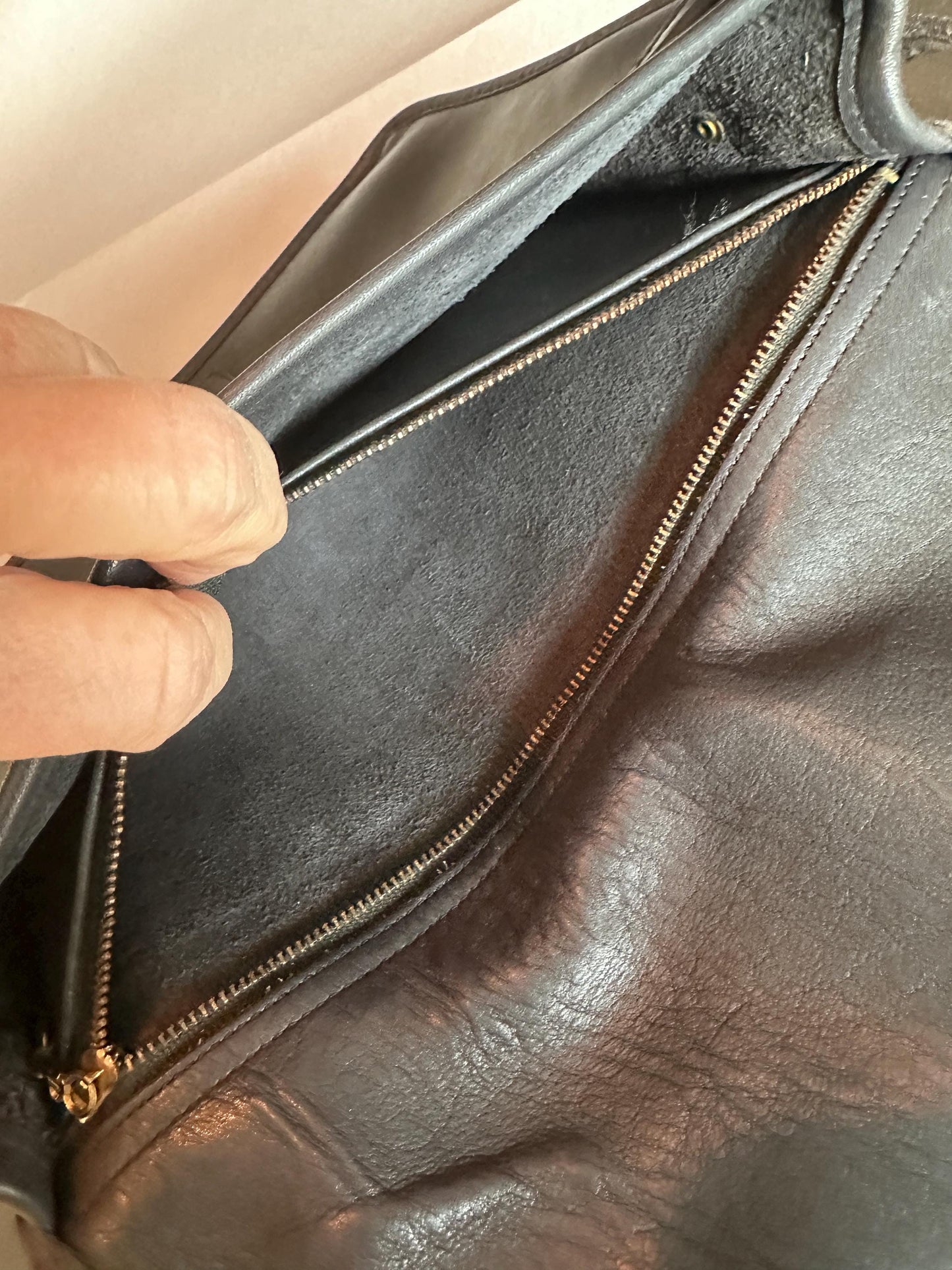 Vintage Coach Black Leather Saddle Pouch Bag #9590 | Made in NYC | Classic Crossbody | Style 9590 | Pre-1994