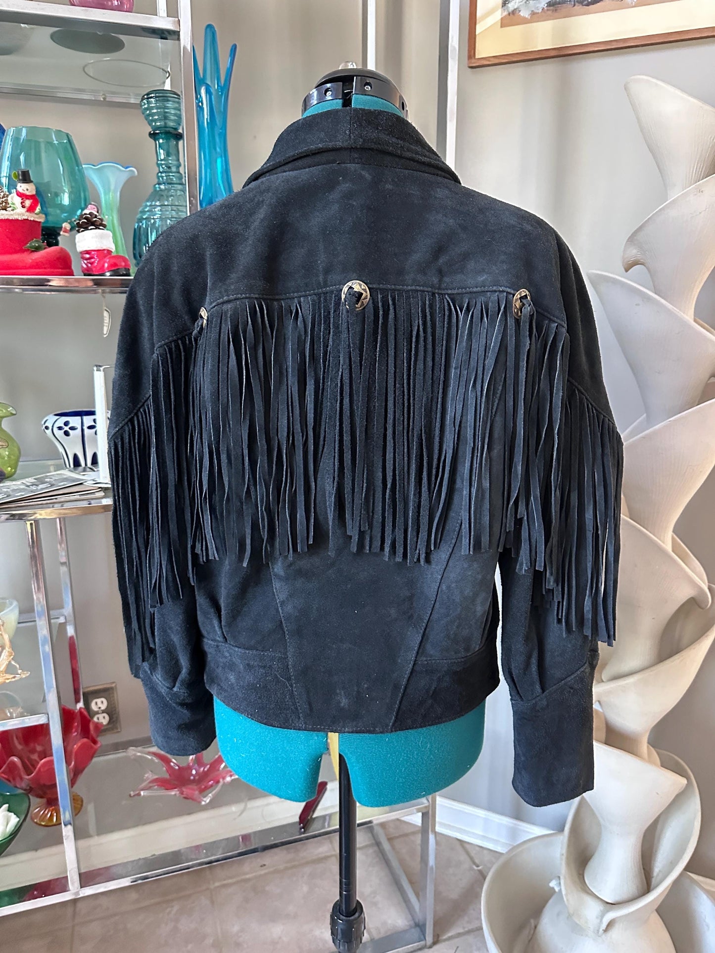 Vintage 1980s LEARSI Black Suede Fringe Jacket | Women’s Medium | Southwestern Western Leather Jacket | Metal Accents | Boho Festival Wear