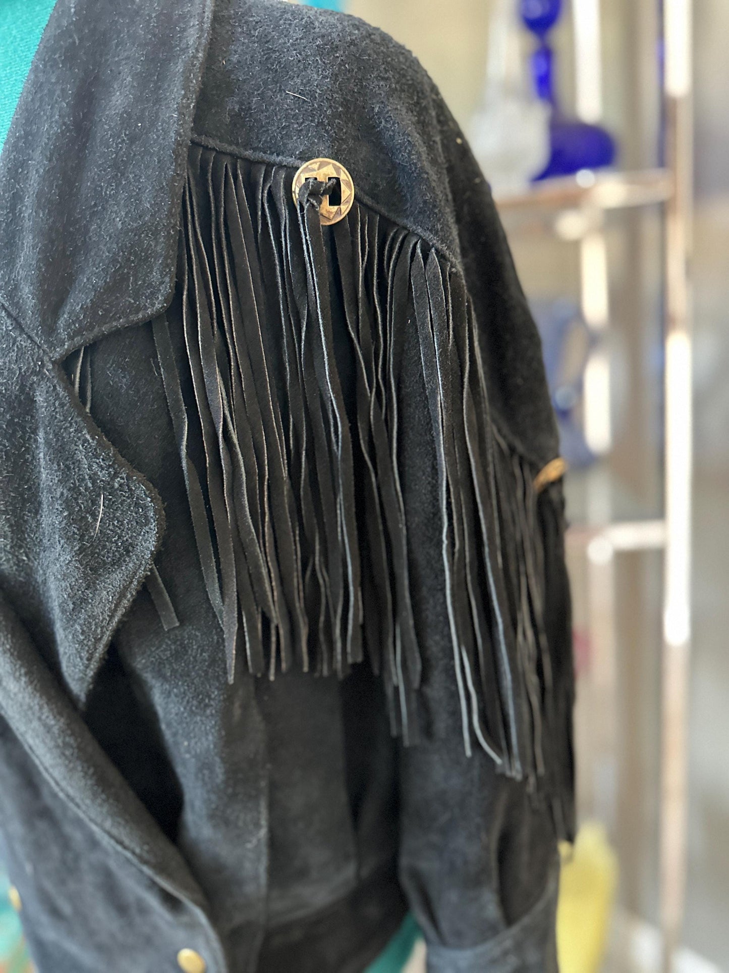 Vintage 1980s LEARSI Black Suede Fringe Jacket | Women’s Medium | Southwestern Western Leather Jacket | Metal Accents | Boho Festival Wear