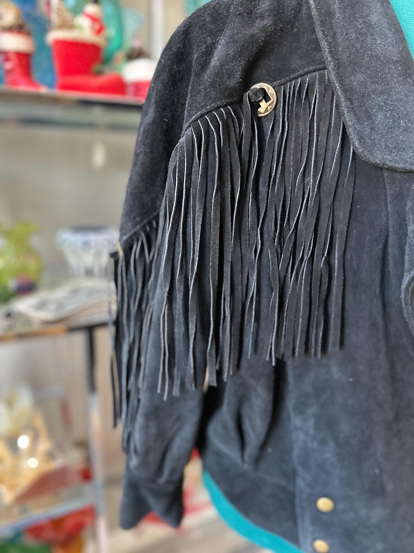 Vintage 1980s LEARSI Black Suede Fringe Jacket | Women’s Medium | Southwestern Western Leather Jacket | Metal Accents | Boho Festival Wear