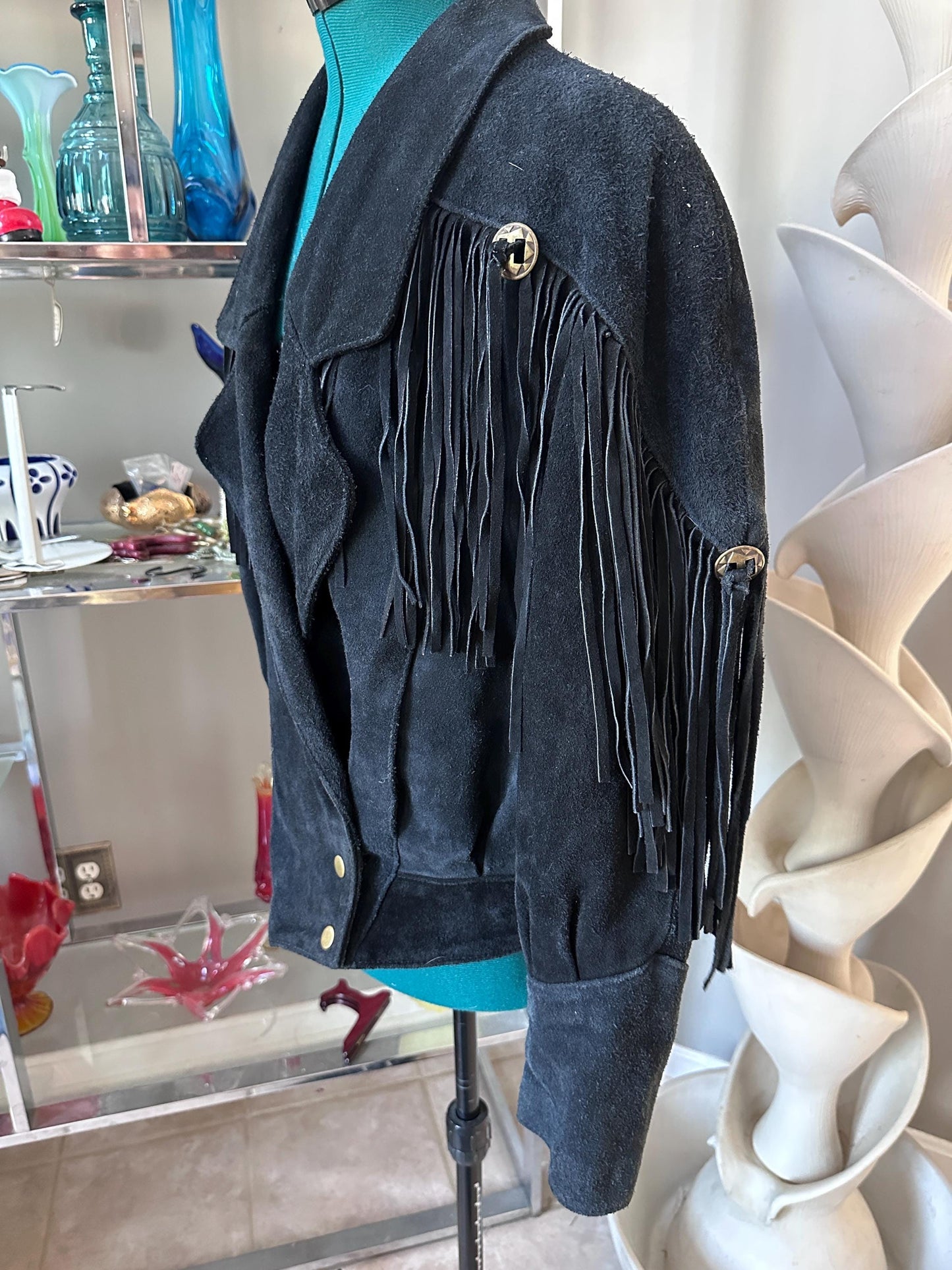 Vintage 1980s LEARSI Black Suede Fringe Jacket | Women’s Medium | Southwestern Western Leather Jacket | Metal Accents | Boho Festival Wear