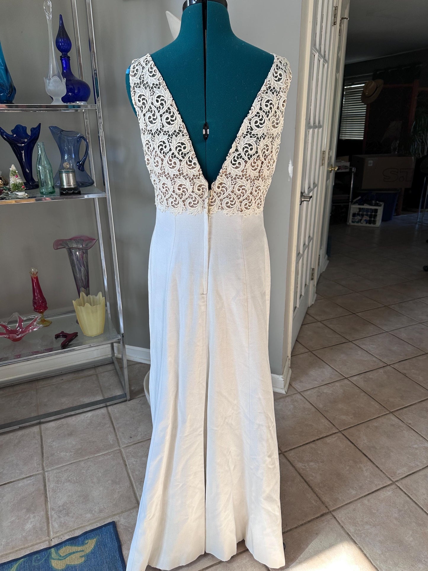 Vintage 1970s Lord & Taylor Fifth Avenue White Lace Empire Waist Gown – Elegant Boho Bridal Maxi Dress