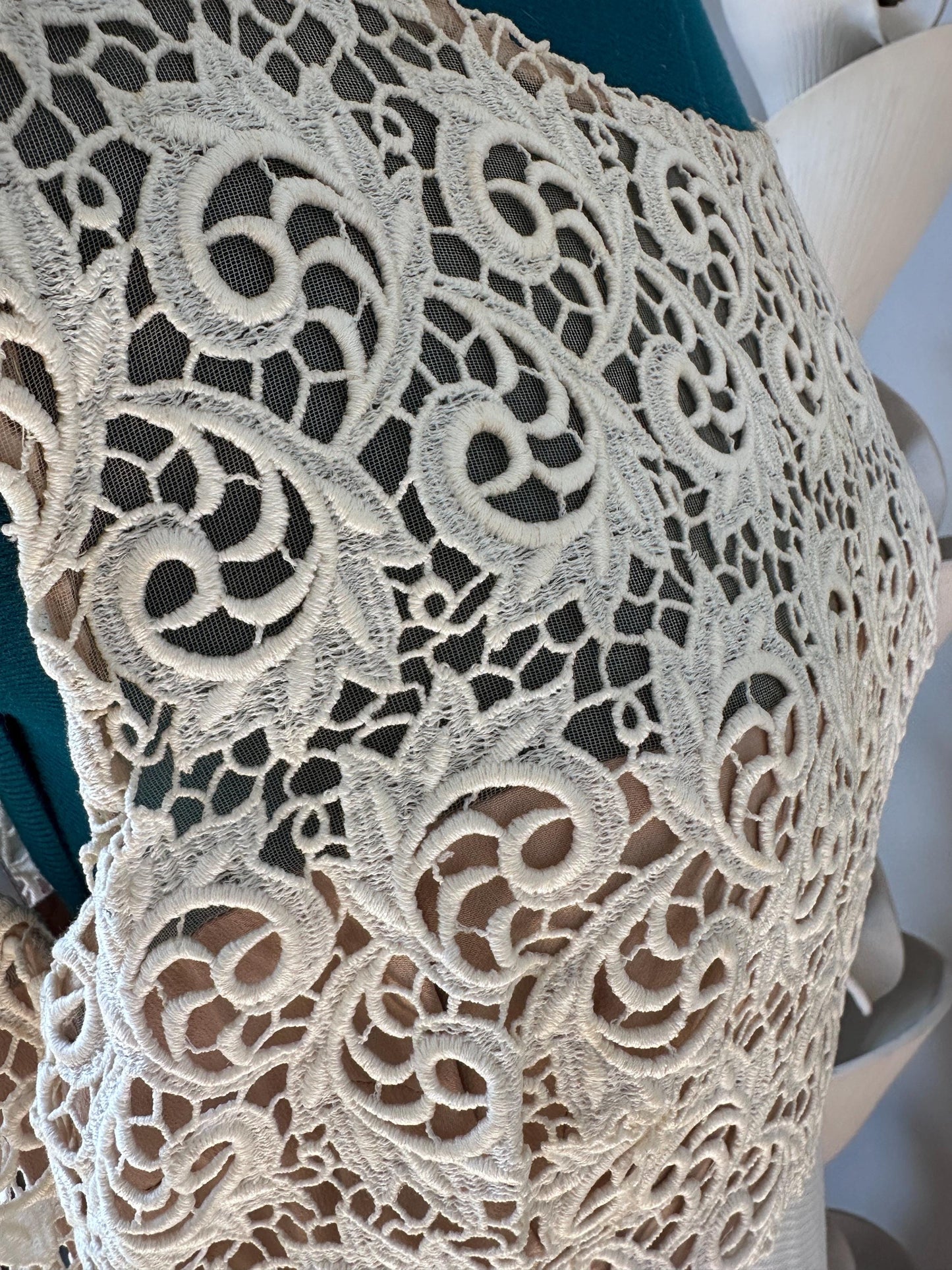 Vintage 1970s Lord & Taylor Fifth Avenue White Lace Empire Waist Gown – Elegant Boho Bridal Maxi Dress