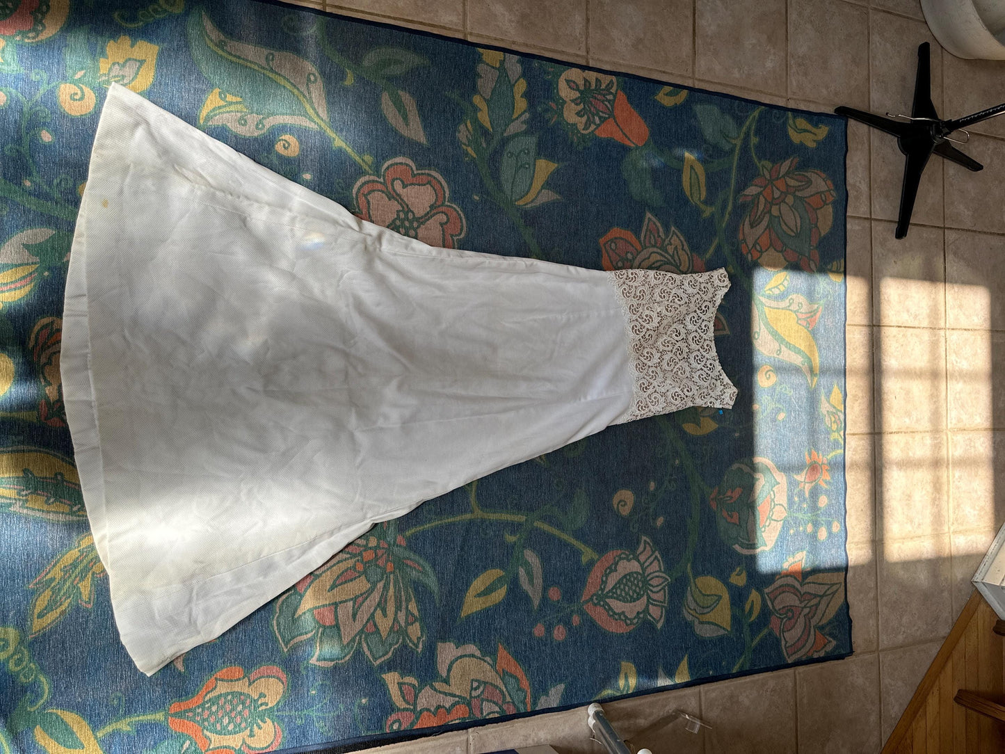 Vintage 1970s Lord & Taylor Fifth Avenue White Lace Empire Waist Gown – Elegant Boho Bridal Maxi Dress