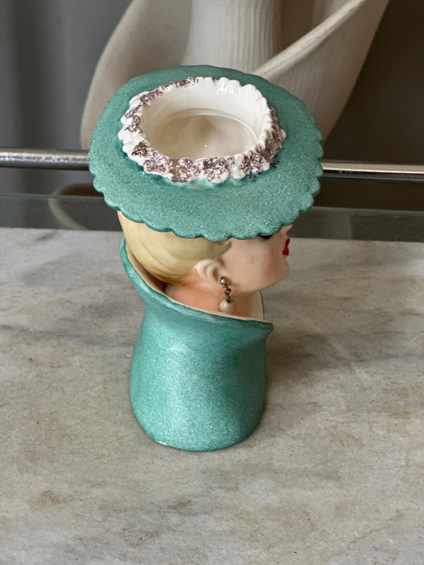 Vintage Napco C3815C Head Vase – 1950s Lady Head Vase with Nylon Brush-Style Lashes, Earrings & Gold Gilt Accents