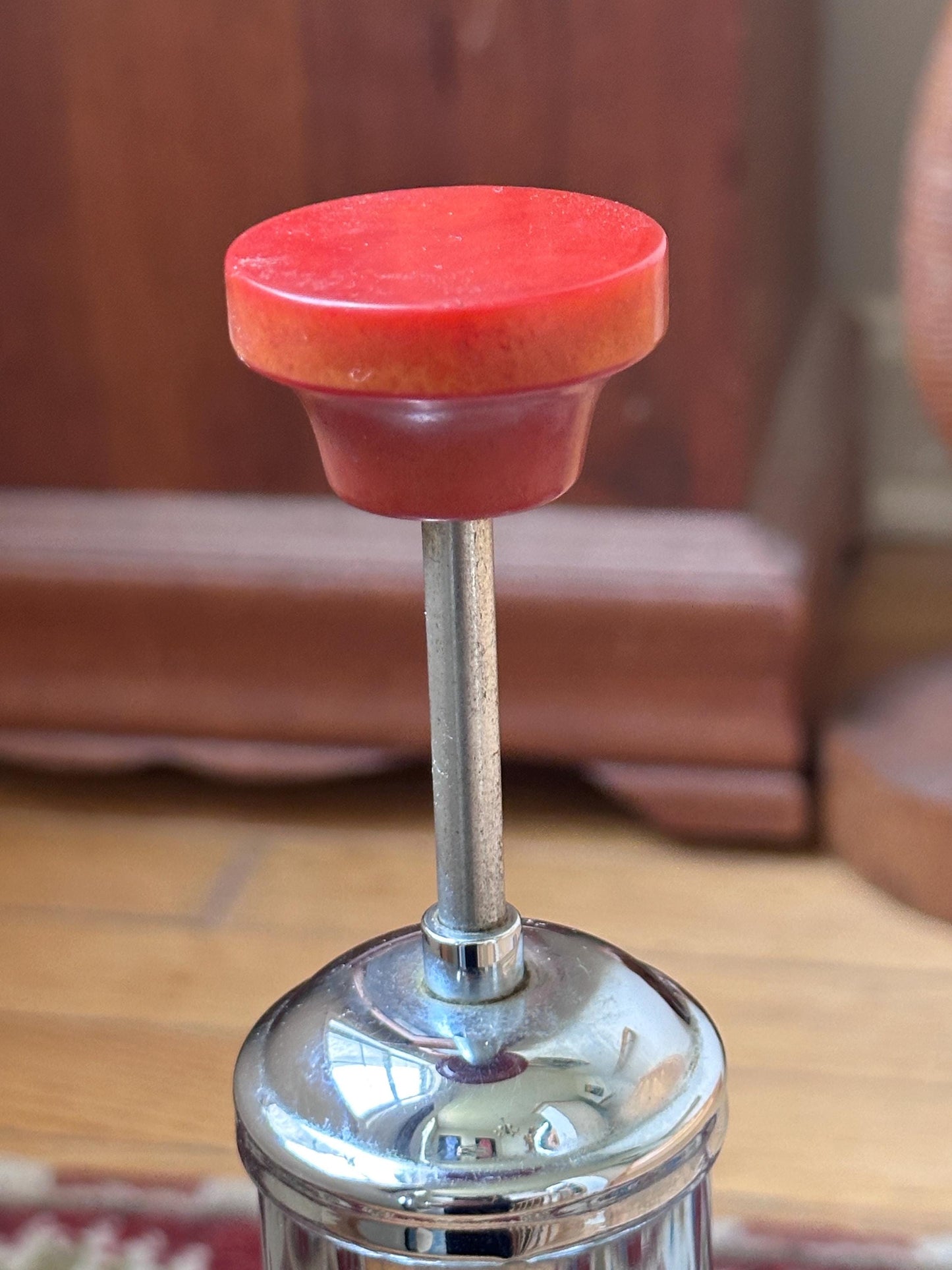 Vintage MCM Park Sherman Style Shot Dispenser Pump Decanter with 7 Glasses Mid Century Barware Set, Bakelite Knob, Chrome Accents