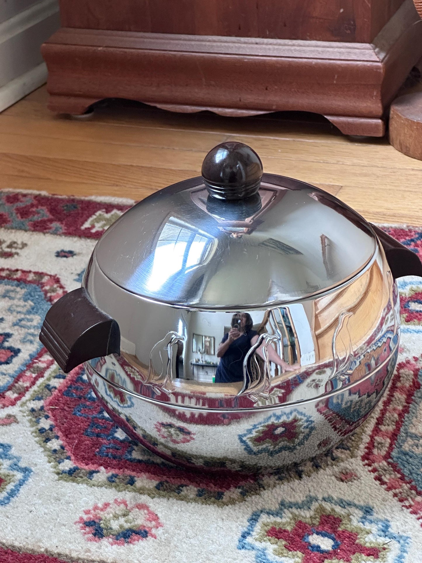 1950s West Bend Chrome Penguin Ice Bucket, Hot &  Cold Server, Mid Century Barware, Made in USA, Bakelite Knob and Handles, MCM Decor