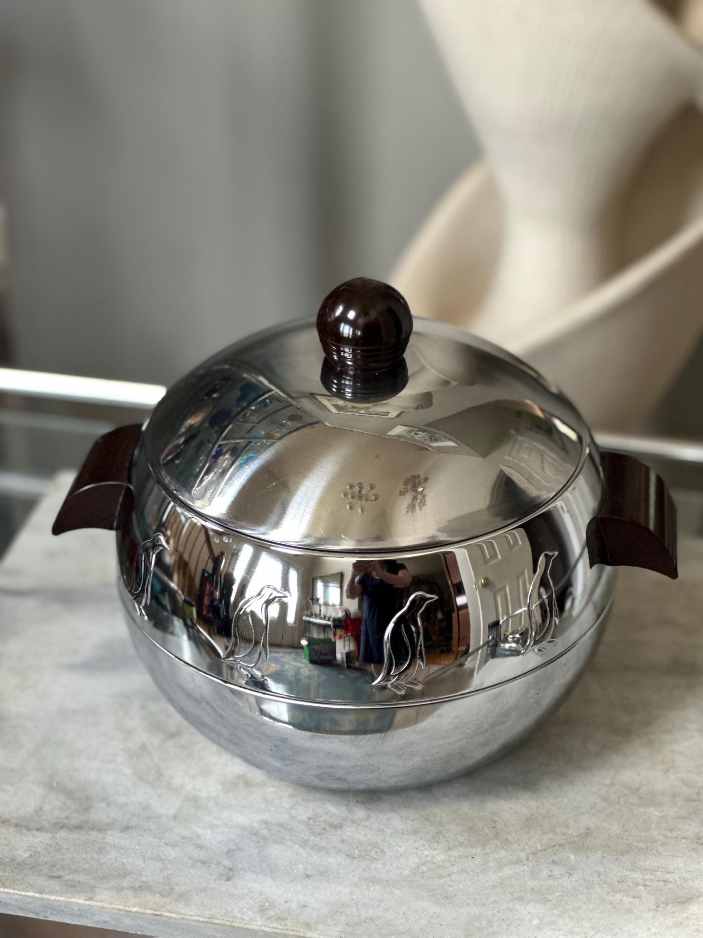 1950s West Bend Chrome Penguin Ice Bucket, Hot &  Cold Server, Mid Century Barware, Made in USA, Bakelite Knob and Handles, MCM Decor
