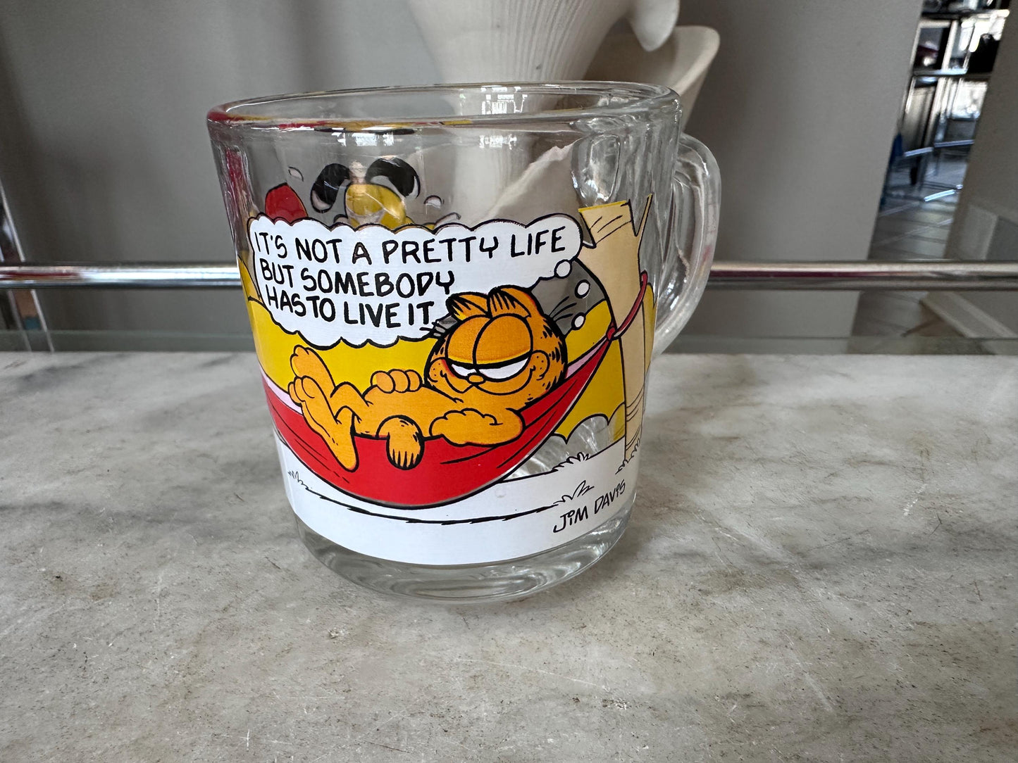 Vintage 1978 Garfield Glass Mugs Set of 5 Hazel-Atlas Coffee Cups Retro Cartoon Collectible