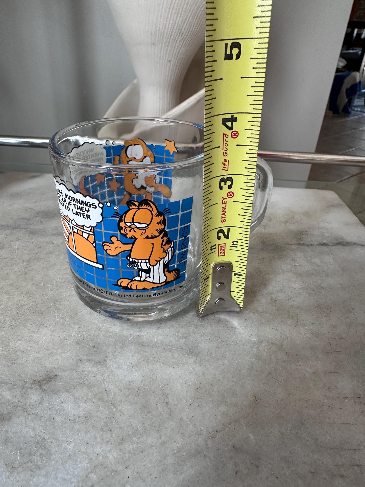 Vintage 1978 Garfield Glass Mugs Set of 5 Hazel-Atlas Coffee Cups Retro Cartoon Collectible