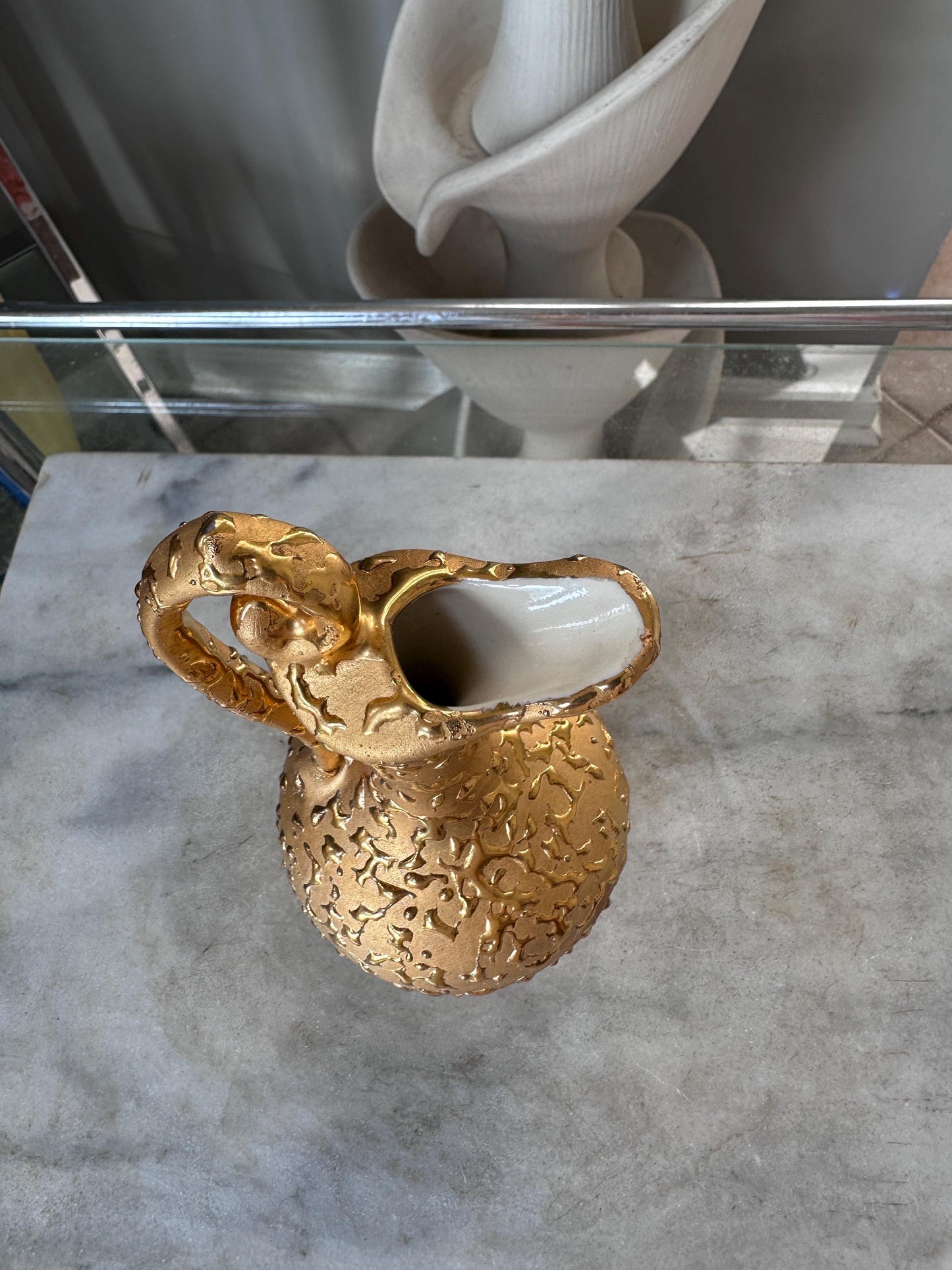 Vintage Weeping Bright Gold Bud Vase Ewer Pitcher 22K Gold Hollywood Regency MCM Textured Gold Ceramic Vase 8.5 Inch