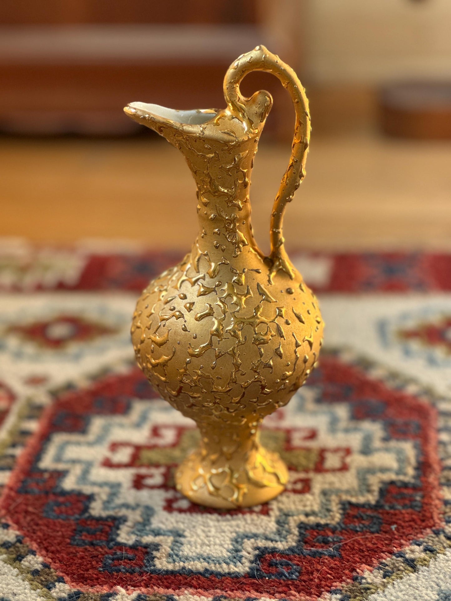 Vintage Weeping Bright Gold Bud Vase Ewer Pitcher 22K Gold Hollywood Regency MCM Textured Gold Ceramic Vase 8.5 Inch