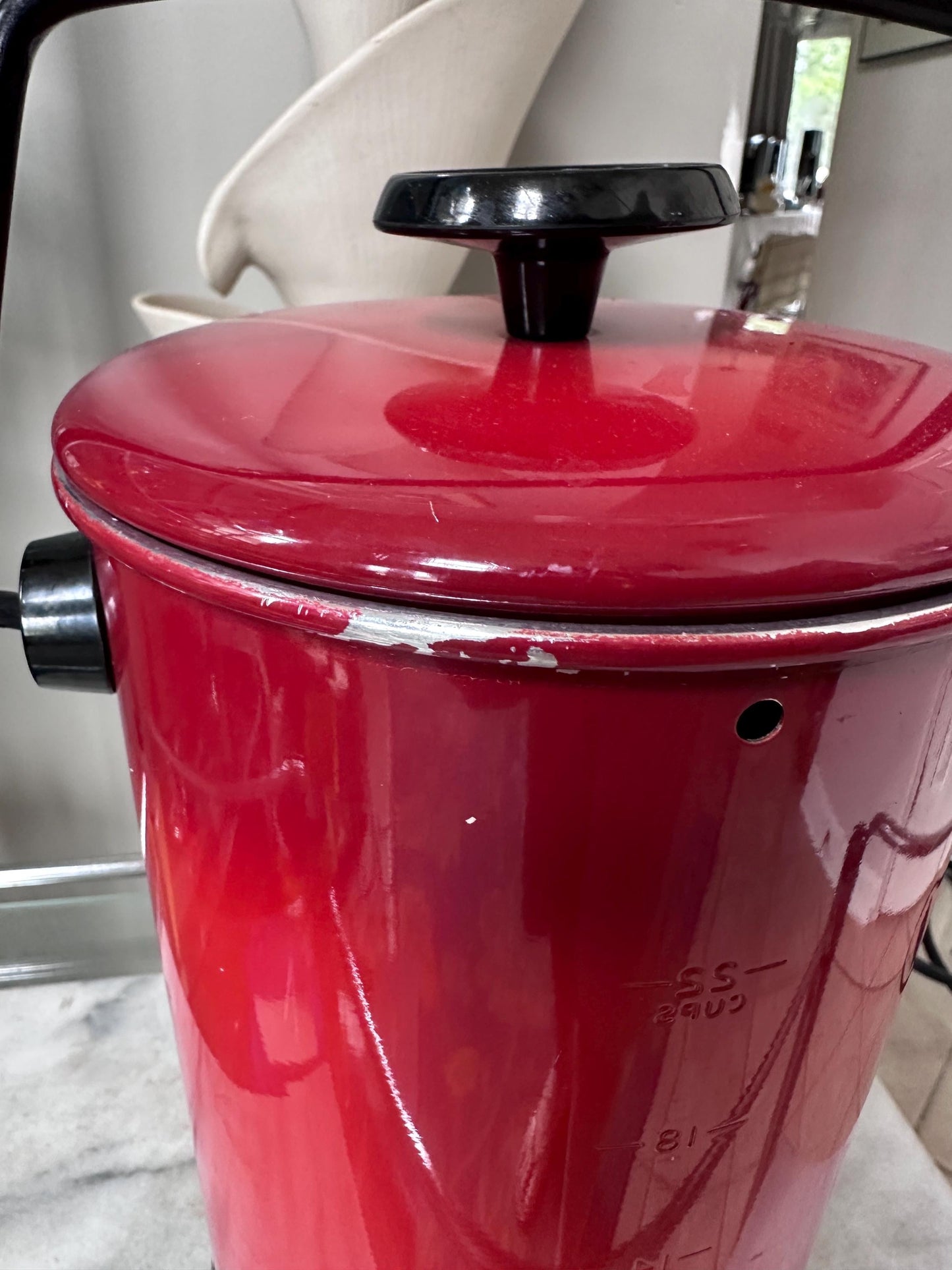 Vintage Mirro-Matic Electric Percolator – 22 Cup Red & Black Coffee Maker | Mid Century Modern Party Perk | Retro Entertaining