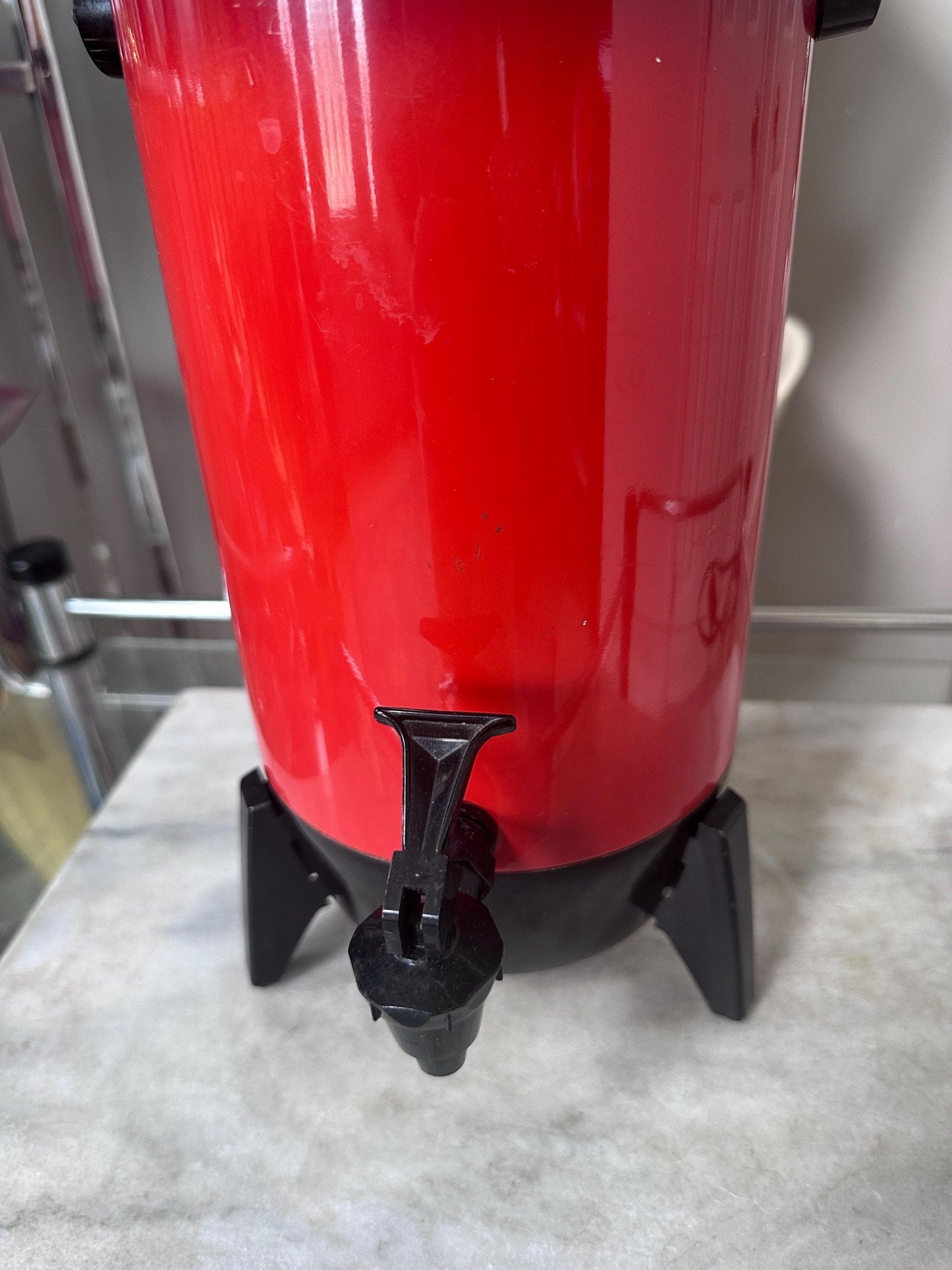 Vintage Mirro-Matic Electric Percolator – 22 Cup Red & Black Coffee Maker | Mid Century Modern Party Perk | Retro Entertaining