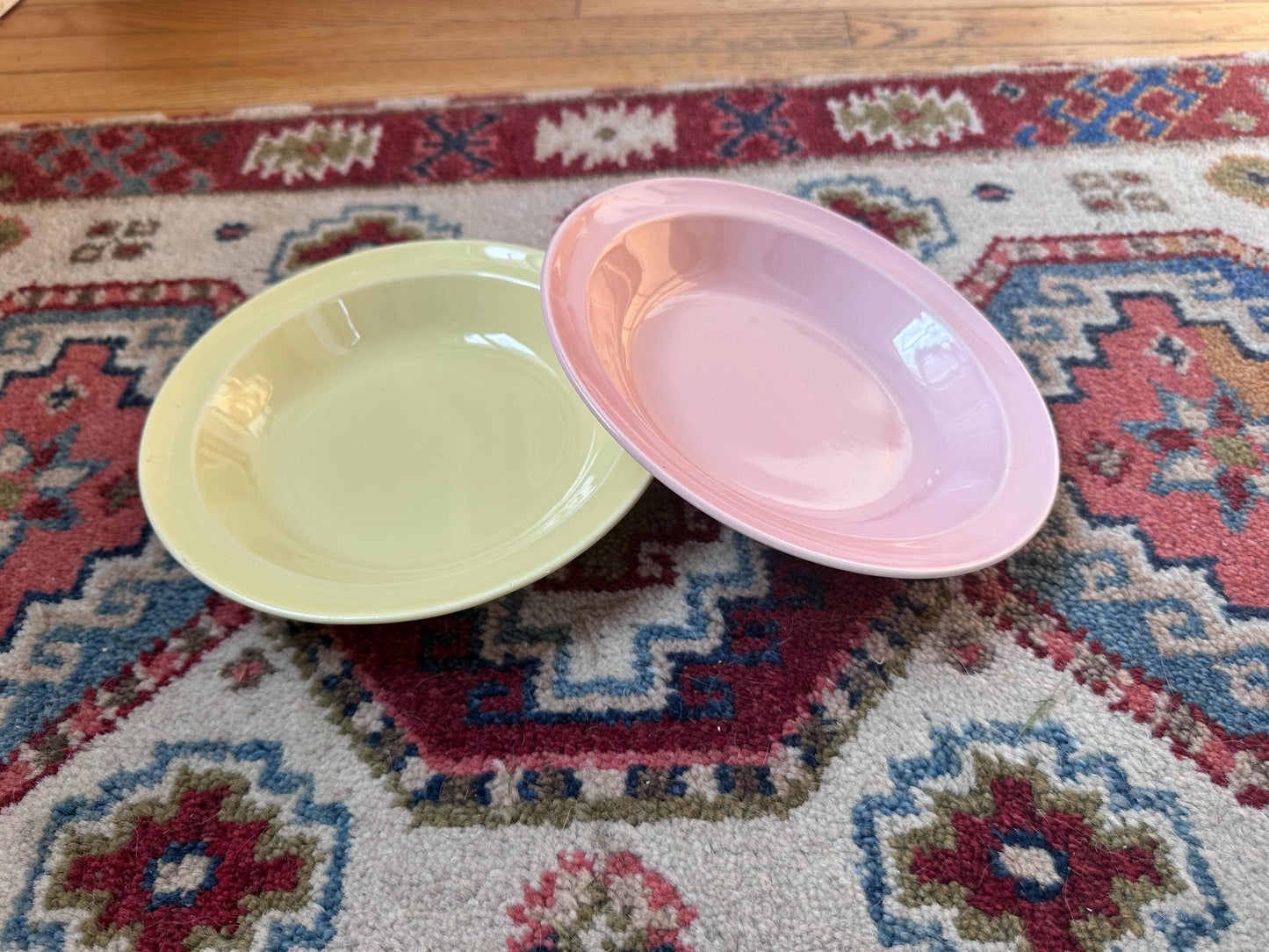 Vintage Lu-Ray Pastel Bowls Set of 2 | Mid Century Dinnerware | Yellow, Pink | 7.75”| 1048